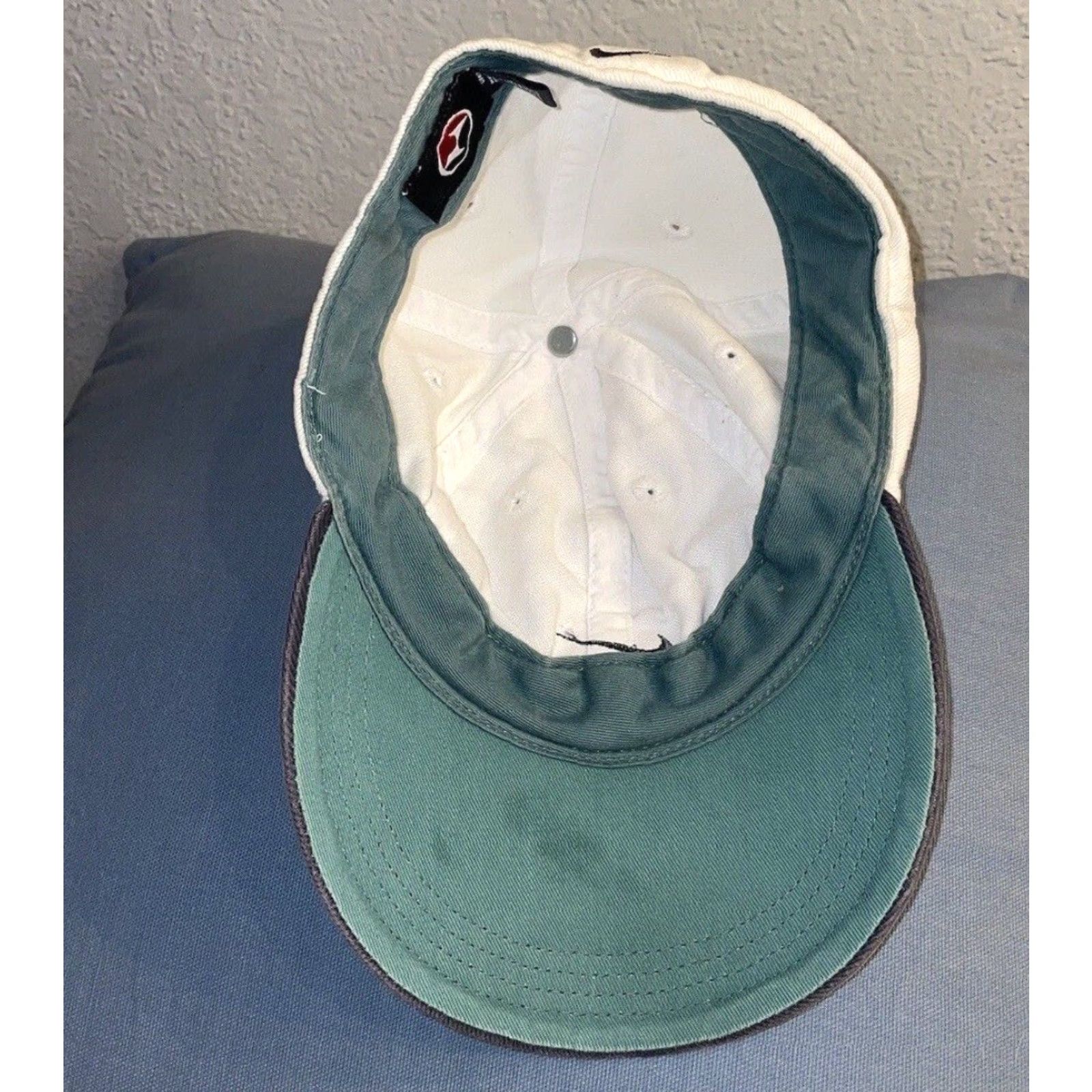 Nike VINTAGE Nike Tiger Woods Golf Fitted Hat Cap White Black Swoosh 7 3/8 Men Mens Size ONE SIZE - 7 Thumbnail