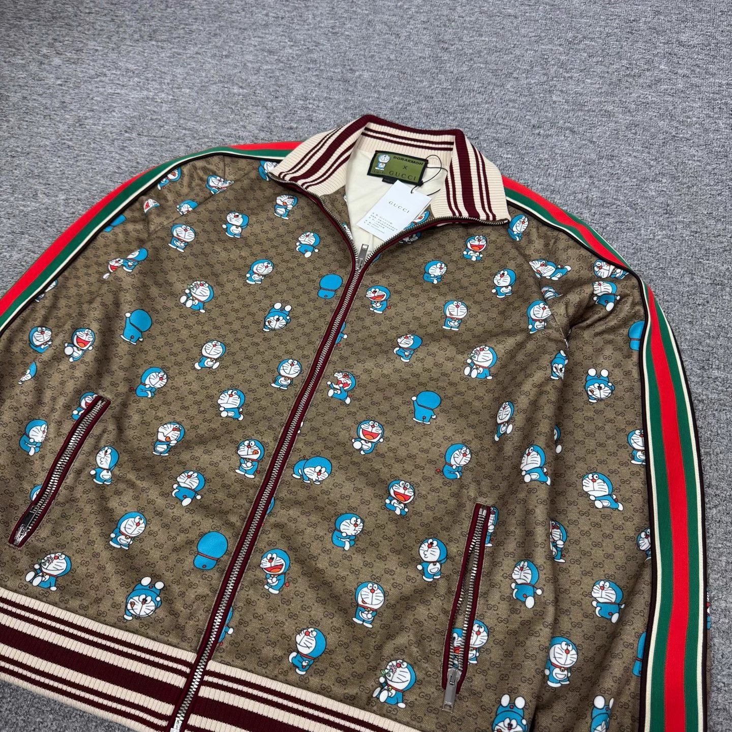 Gucci Gucci x Doraemon All Over Print XL Jacket New Tags Size US XL / EU 56 / 4 - 4 Thumbnail