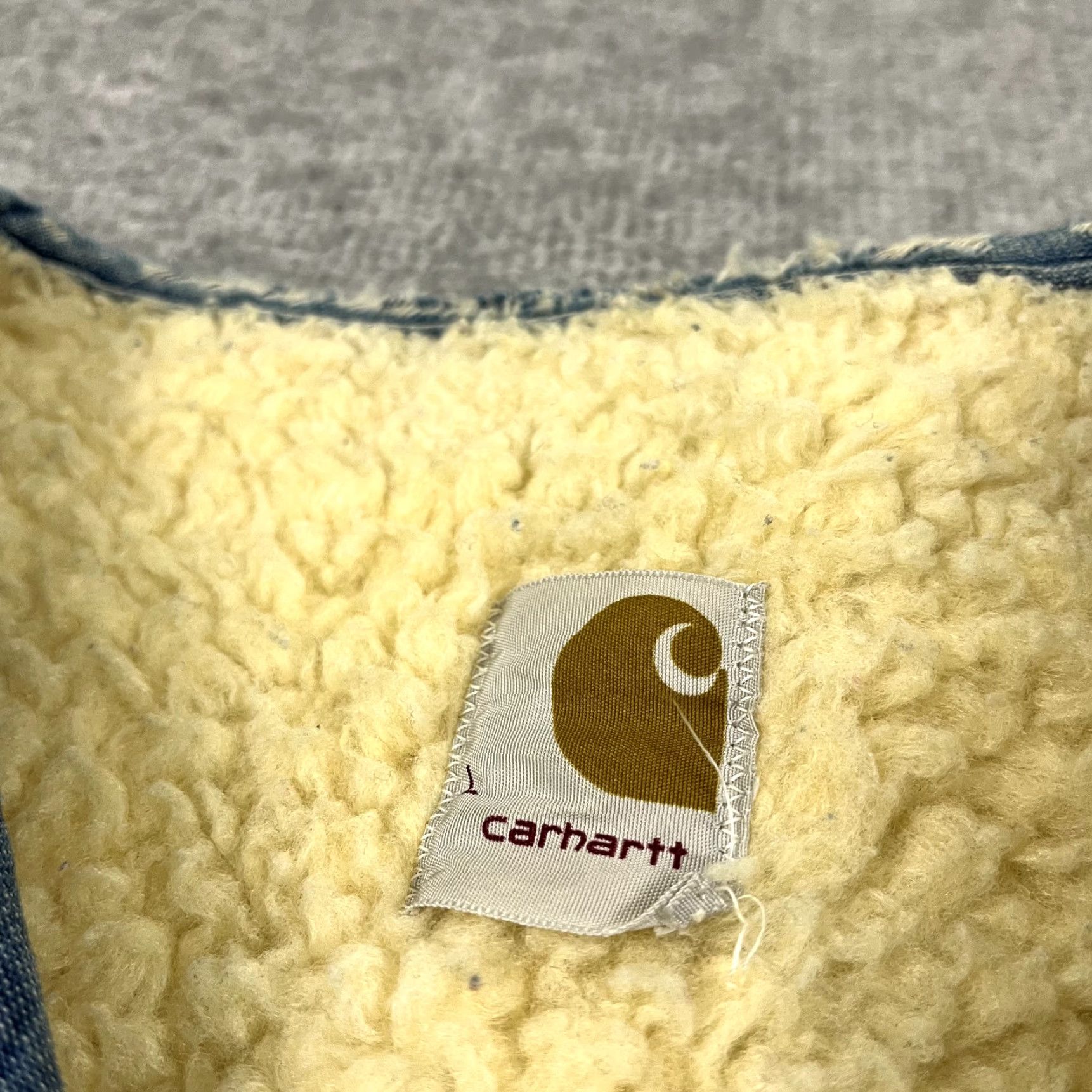 Carhartt VINTAGE Carhartt Vest Adult Large Blue Denim Sherpa Snap Distressed Western 90s Size US L / EU 52-54 / 3 - 2 Thumbnail