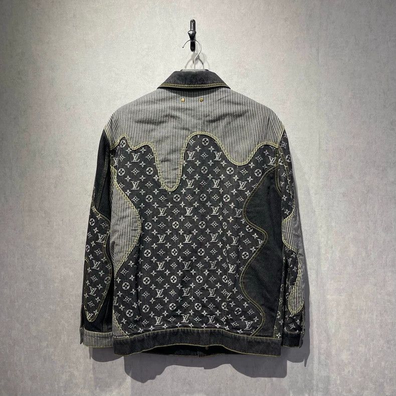 Louis Vuitton Louis Vuitton Deconstructed pattern full print denim jacke Size US S / EU 44-46 / 1 - 3 Thumbnail