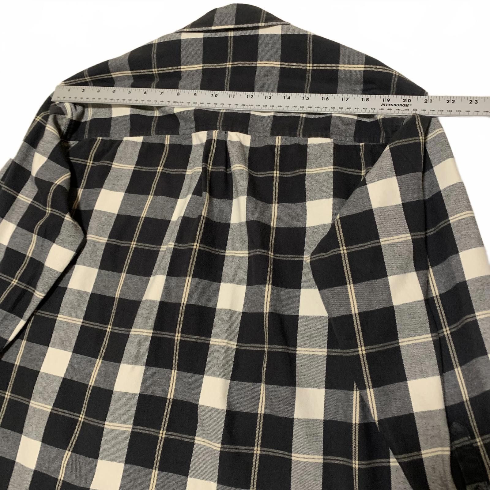 Other Universal Thread Men's XXL Black White Plaid Shirt Size US XXL / EU 58 / 5 - 7 Thumbnail