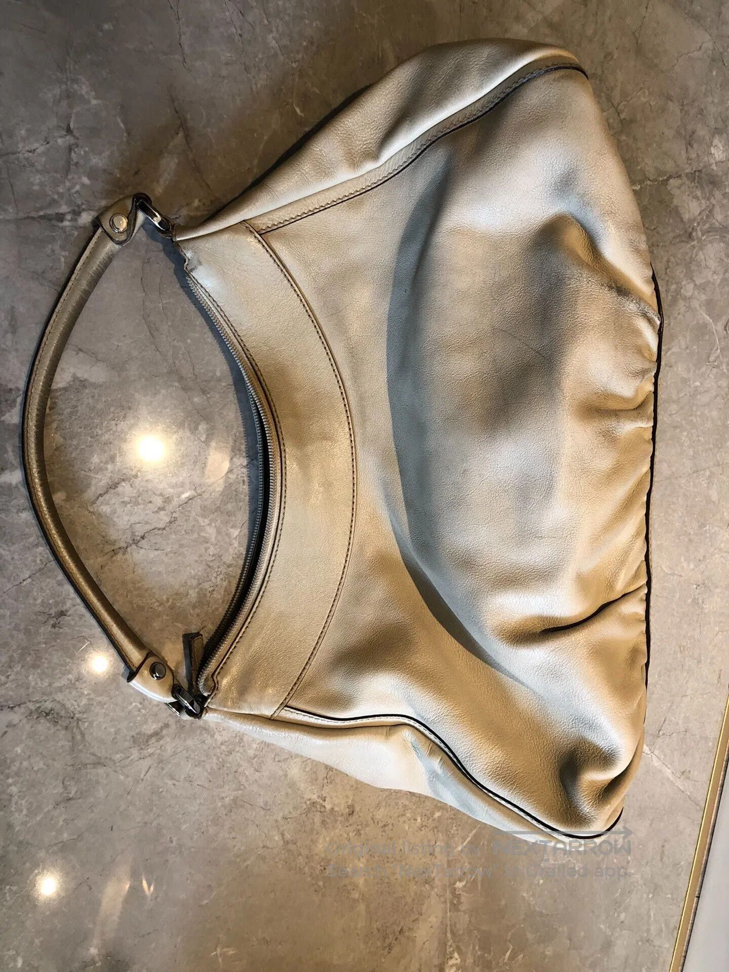 Gucci Gucci Beige Calf Leather Large Crescent Underarm Bag. Size ONE SIZE - 2 Thumbnail