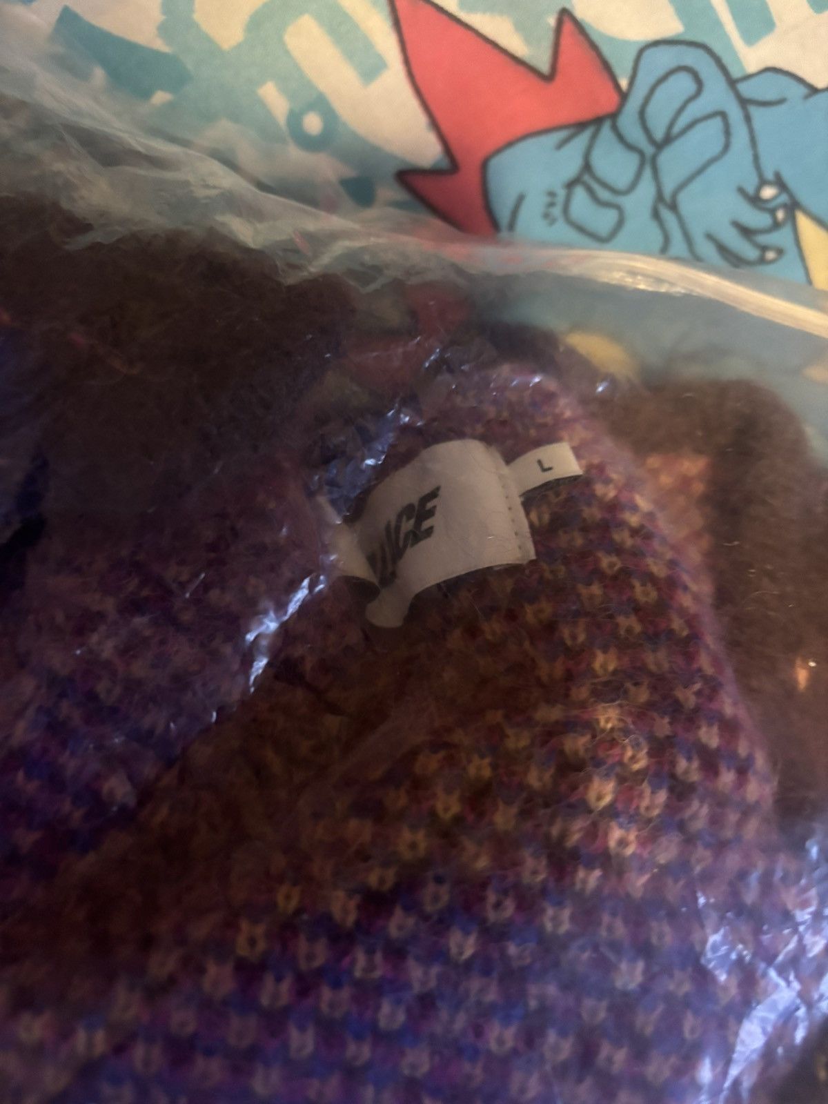Palace Palace Hairy Flower Knit Bright Size Large Size US L / EU 52-54 / 3 - 7 Thumbnail