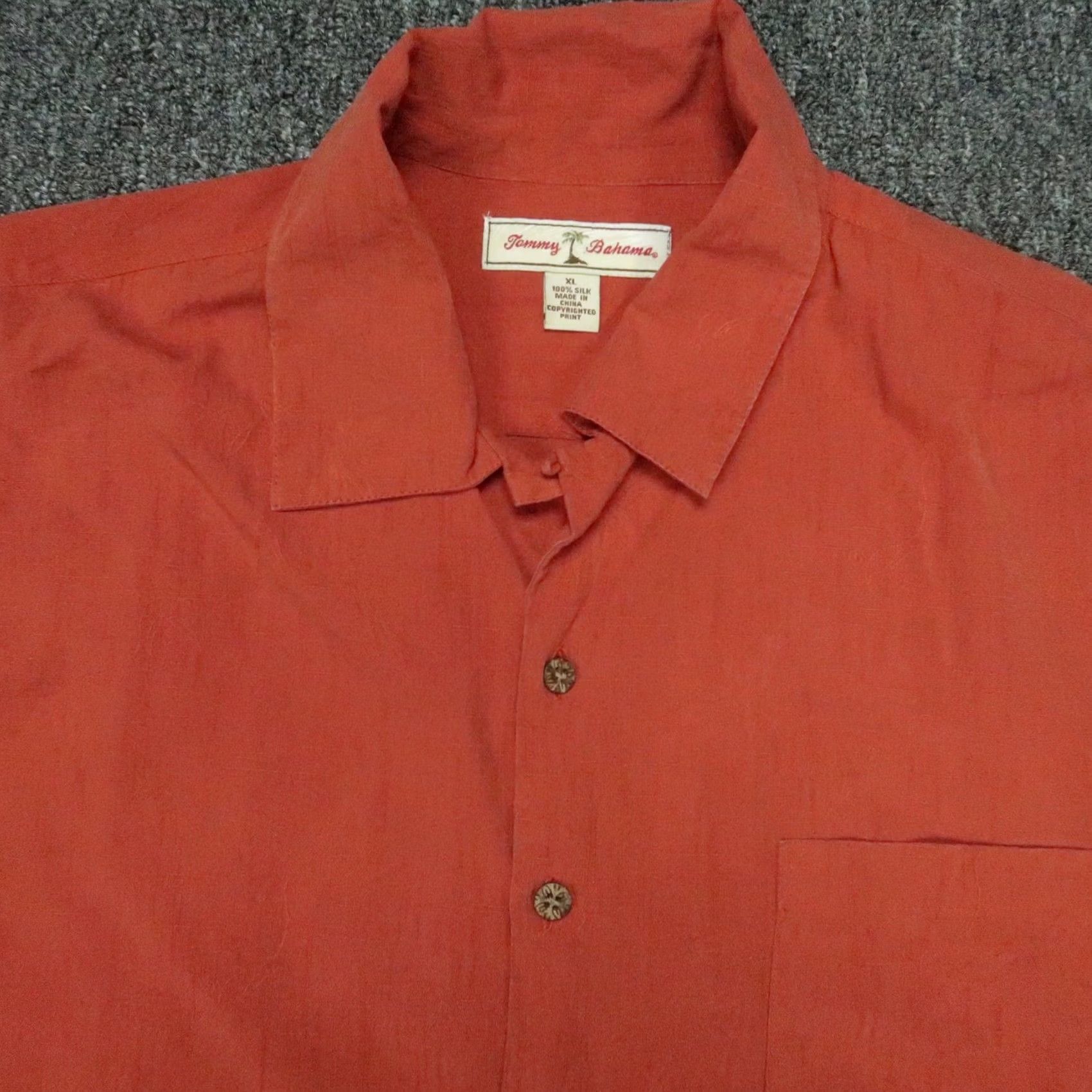 Tommy Bahama Tommy Bahama Red Silk Shirt XL Mens Business Casual Travel Vacation Size US XL / EU 56 / 4 - 3 Thumbnail