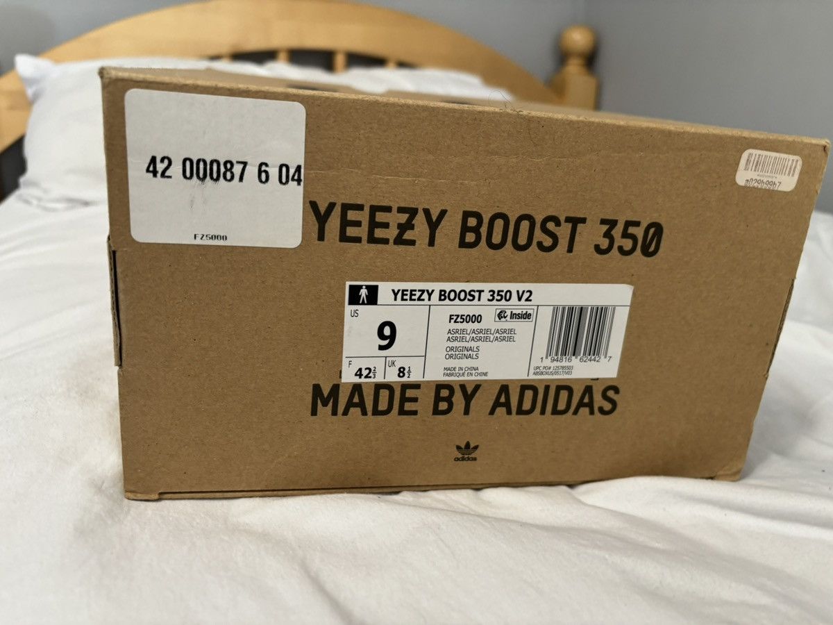 Yeezy Yeezy Boost 350 Carbon Size US 9 / EU 42 - 12 Thumbnail