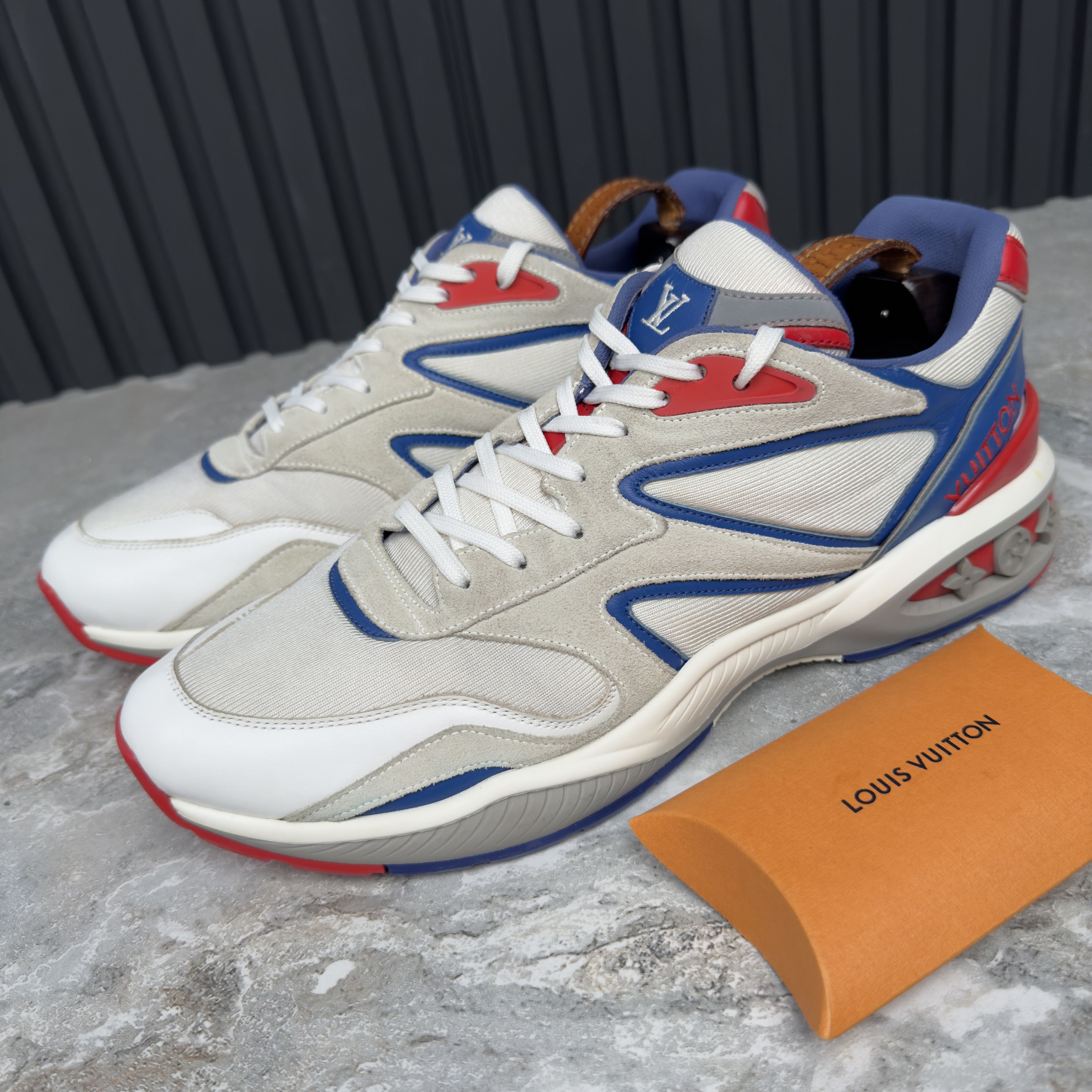 Louis Vuitton Louis Vuitton LV Trail line Sneakers White Red Blue Mesh Size US 11 / EU 44 - 1 Thumbnail