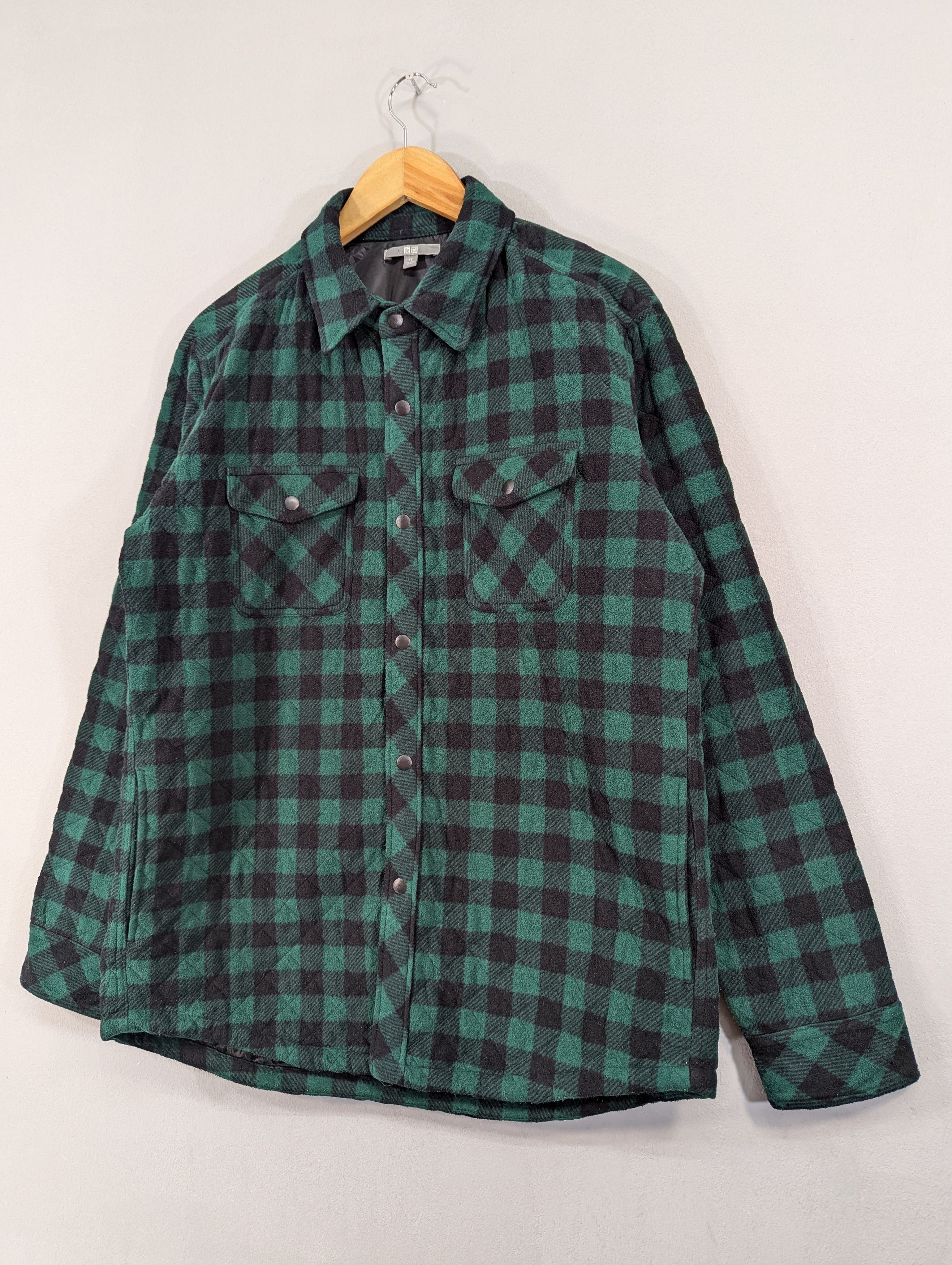 Flannel Uniqlo Quilted Checkered Box Flannel Jacket Size US XL / EU 56 / 4 - 2 Thumbnail