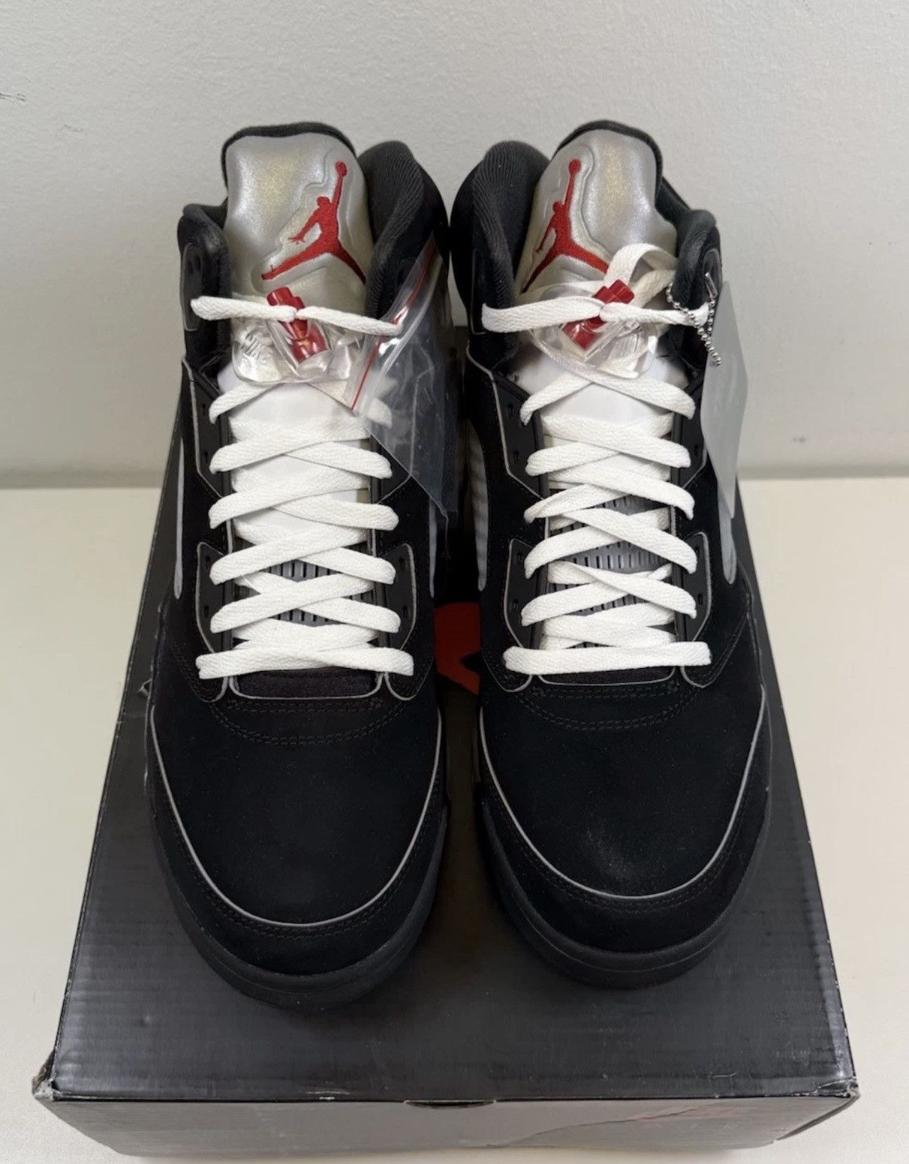 Jordan Brand Jordan 5 retro black metallic Sz 12 Size US 12 / EU 45 - 2 Thumbnail