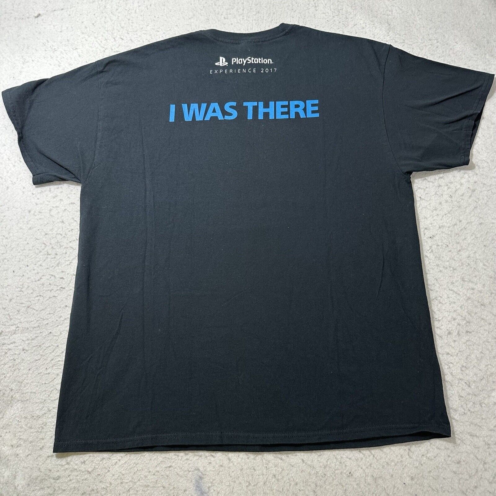 Gildan SONY Playstation Experience '17 XL Convention Graphic TShirt Size US XL / EU 56 / 4 - 2 Thumbnail