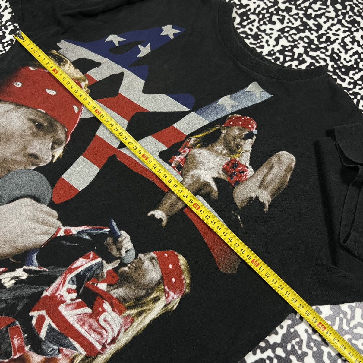 Guns N' Roses Vintage 90s Guns N Roses Axl Rose Use Your Illusion T-shirt Size US XL / EU 56 / 4 - 22 Thumbnail