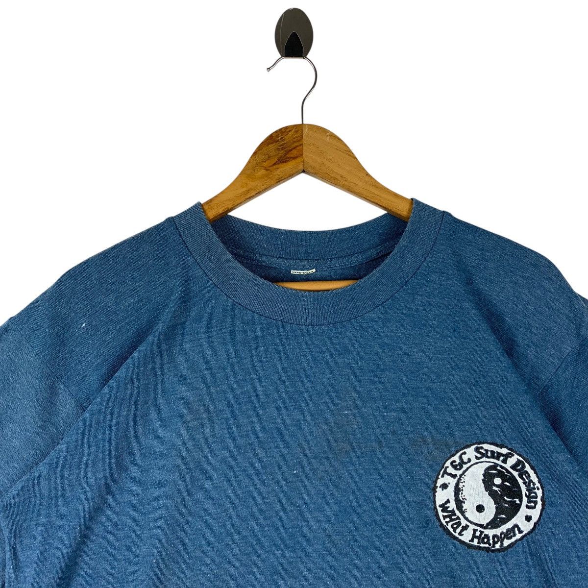 Other Vintage 90s TOWN & COUNTRY big back hit Surfing tee Size US M / EU 48-50 / 2 - 3 Thumbnail