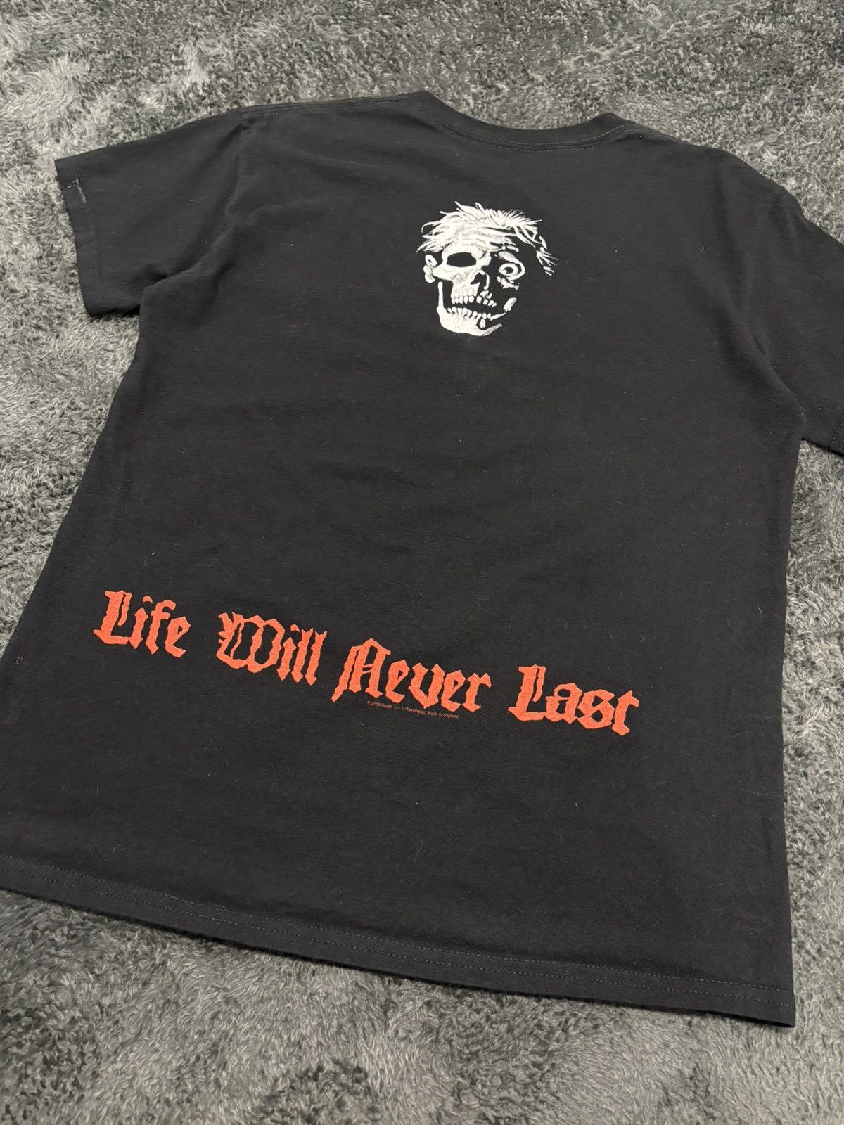 Band Tees Vintage Death 2009 Made in England Life Will Never Last Tee Size US M / EU 48-50 / 2 - 6 Thumbnail