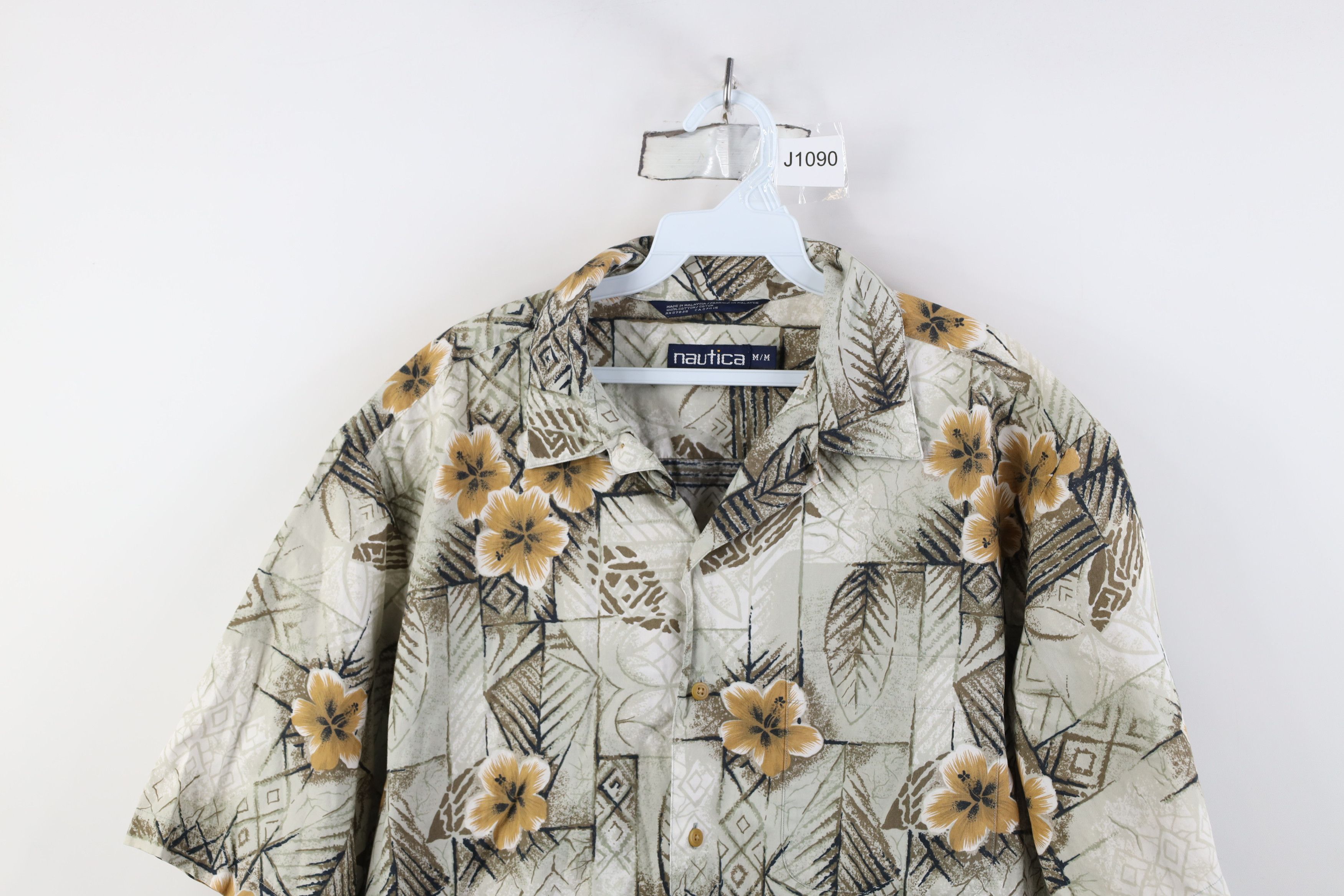 Nautica Vintage 90s Nautica Flower Camp Collar Hawaiian Button Shirt Size US M / EU 48-50 / 2 - 2 Thumbnail