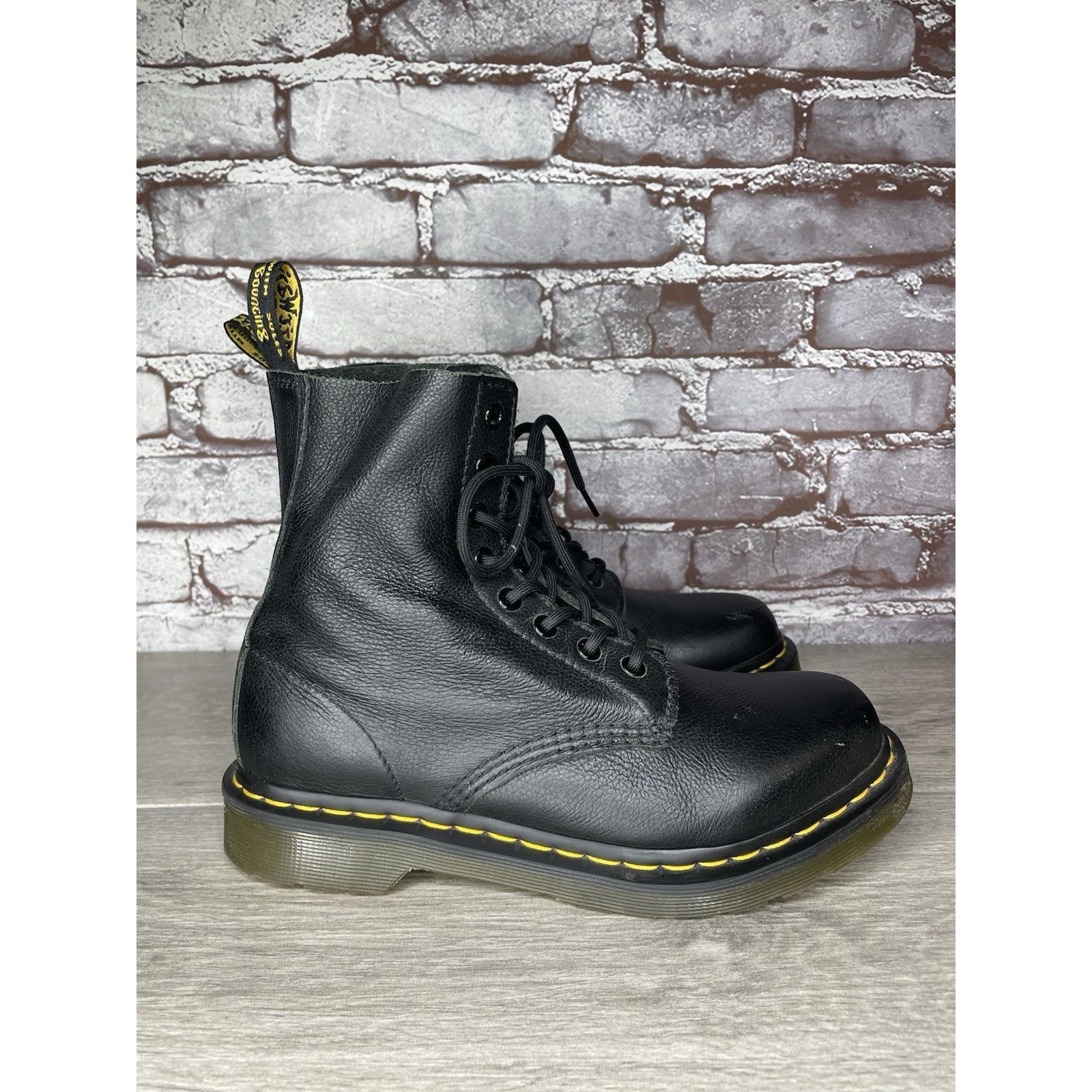 Dr. Martens Doc Martens Pascal 1460 Black Leather Lace Up Combat Boots W Size US 8 / IT 38 - 17 Thumbnail