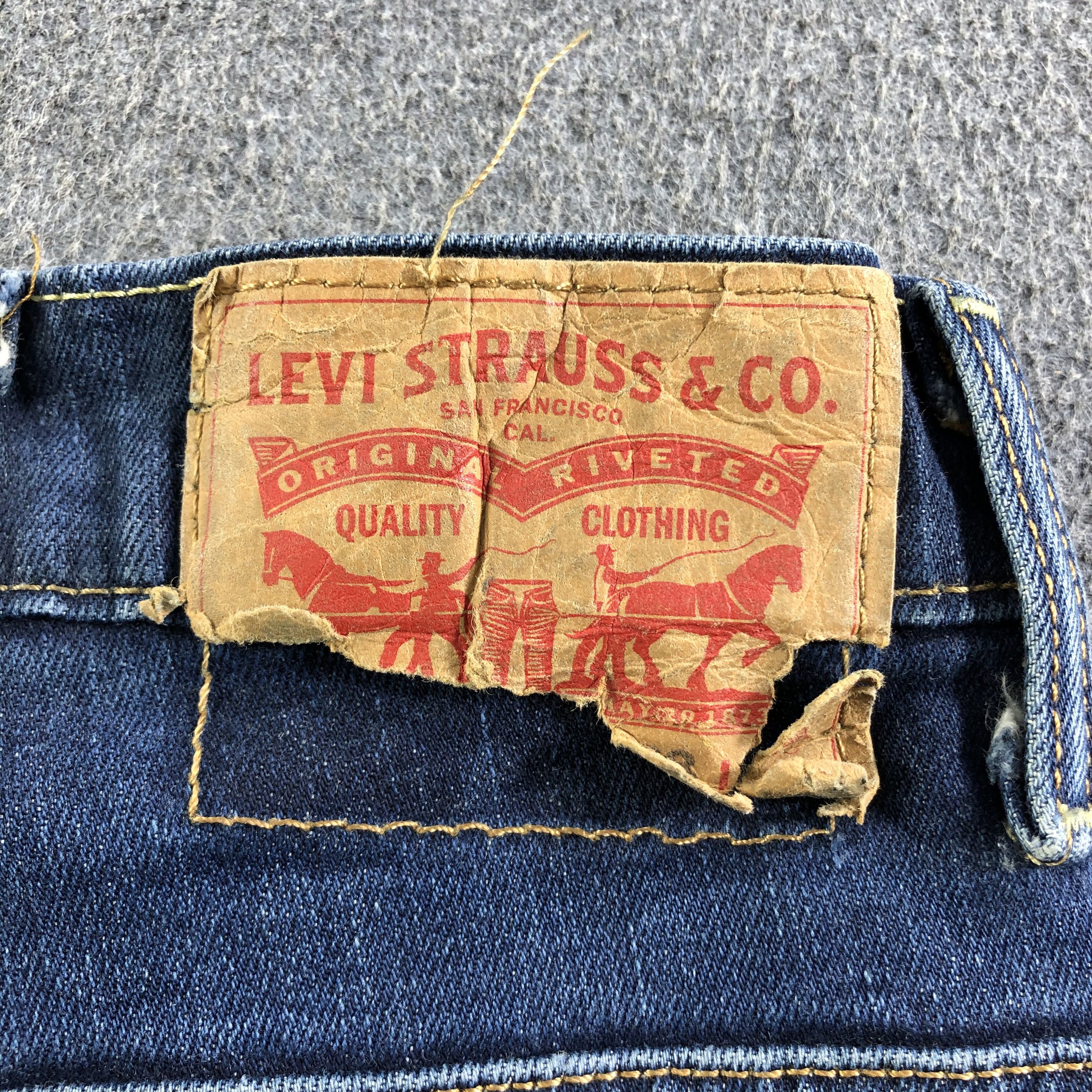 Levi's Vintage Blue Wash Levis 569 Jeans-J3533 Size US 40 / EU 56 - 5 Thumbnail