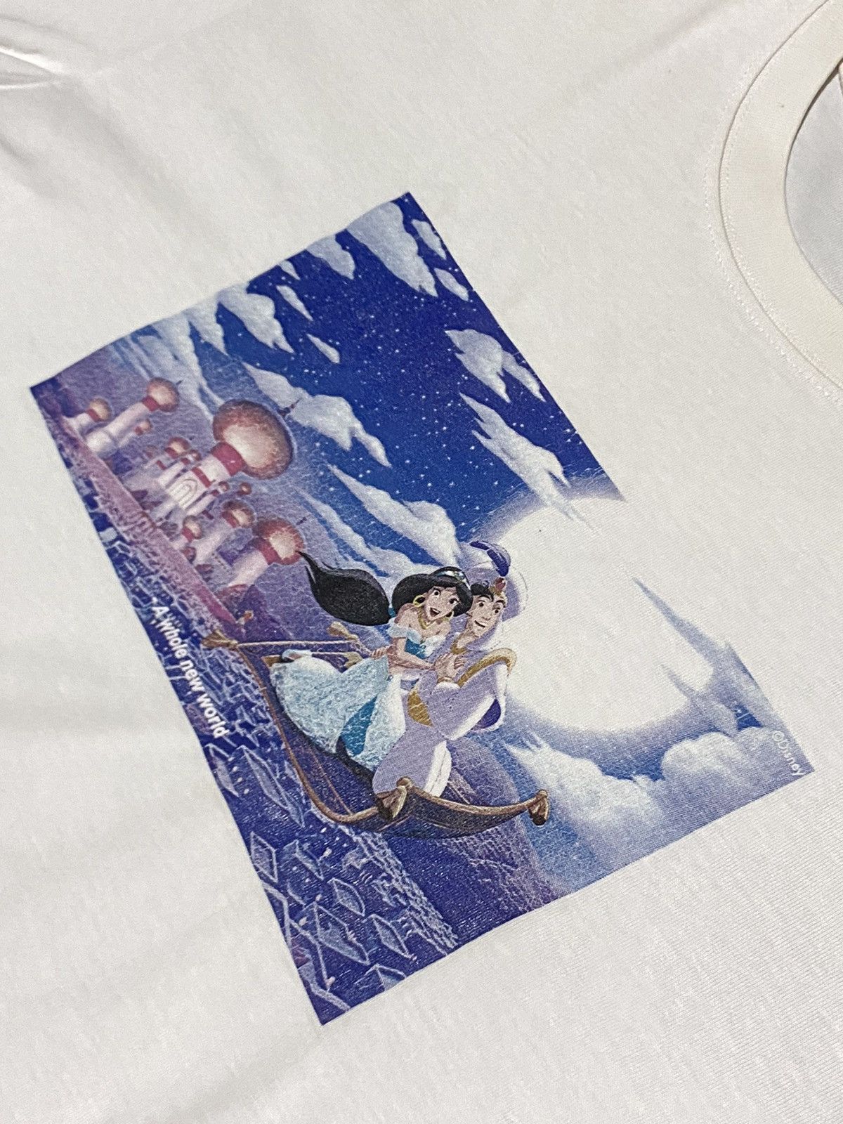Disney × Japanese Brand Crazy aladdin disney a whole new world graphic tee Size US S / EU 44-46 / 1 - 5 Thumbnail