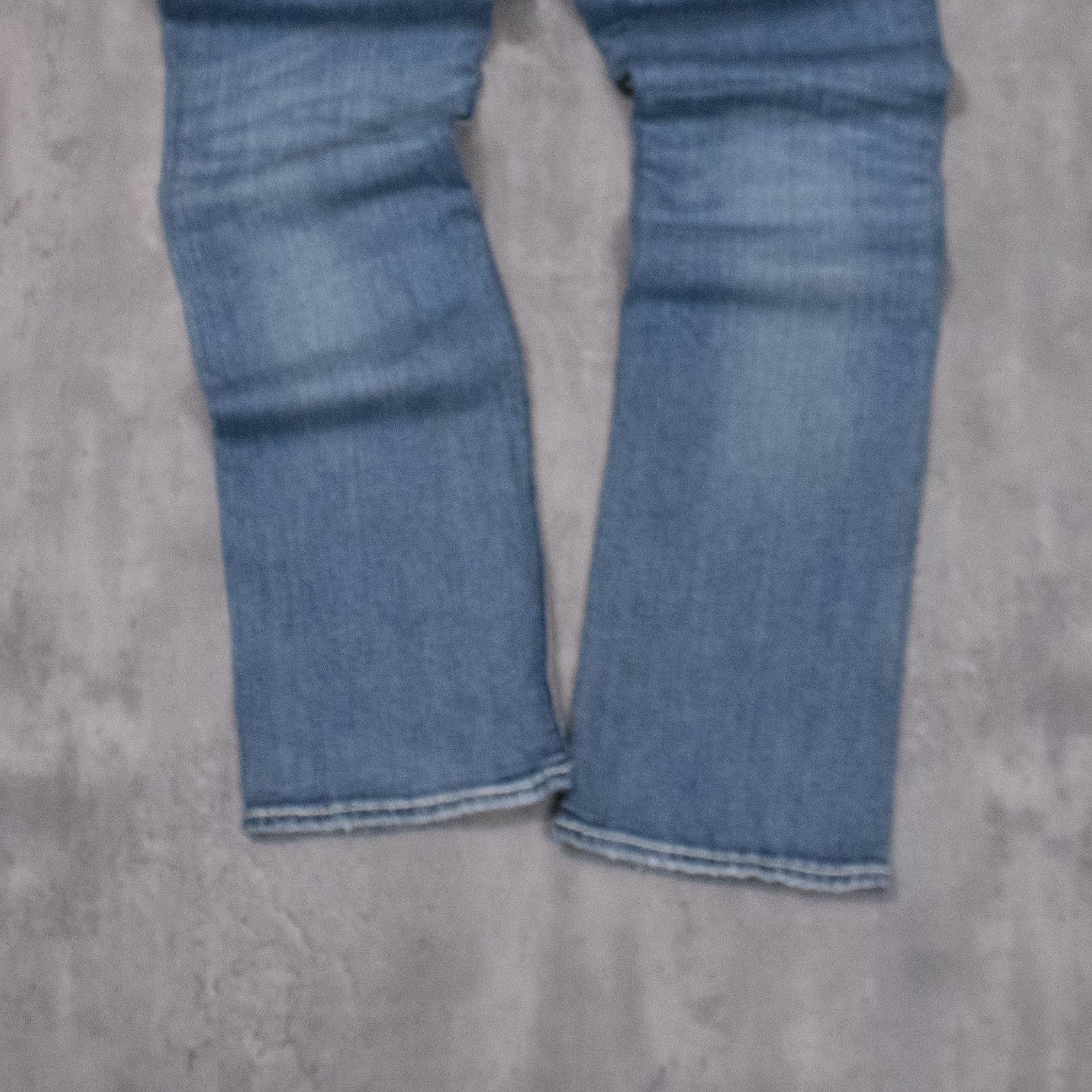 Silver Jeans Co. Y2K Silver Jeans Co Zac Bootcut Low Rise Denim Size US 35 - 9 Thumbnail