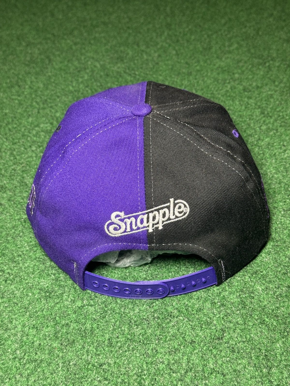 Yupong Vintage Snapple Grapeade Wool Sopranos 90s Snapback Hat Size ONE SIZE - 3 Thumbnail
