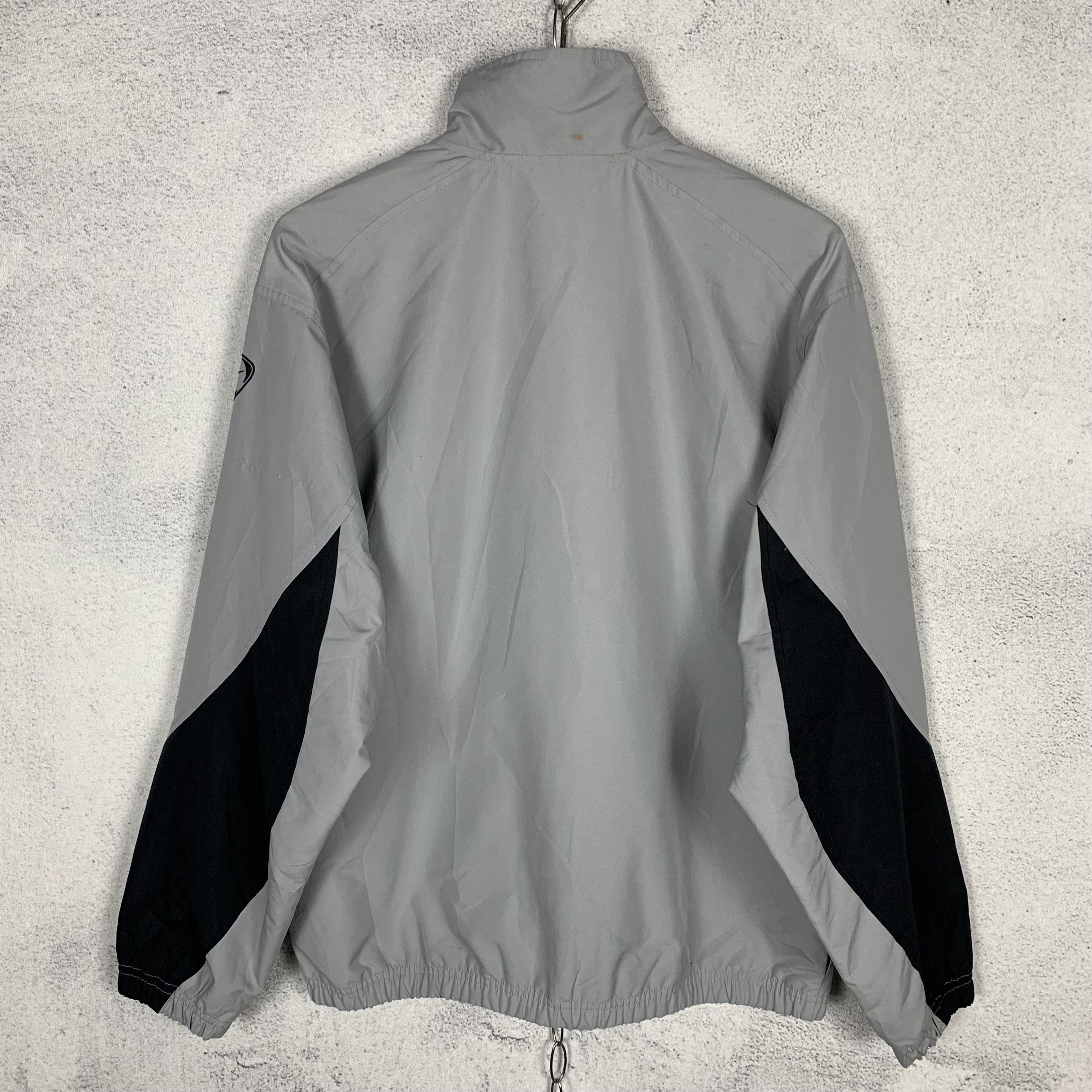 Nike Vintage Nike Manchester United Jacket Size US M / EU 48-50 / 2 - 4 Thumbnail