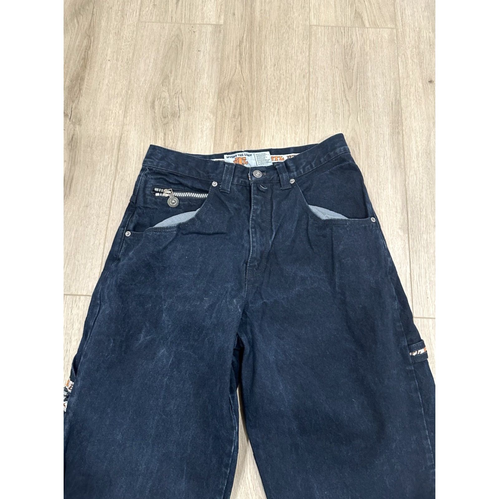 Vintage Beyond The Limit Jeans Baggy Denim 32x31 Black Hip Hop Mens Straight Wide-Leg 90s Seasons Pockets Size US 32 / EU 48 - 4 Thumbnail