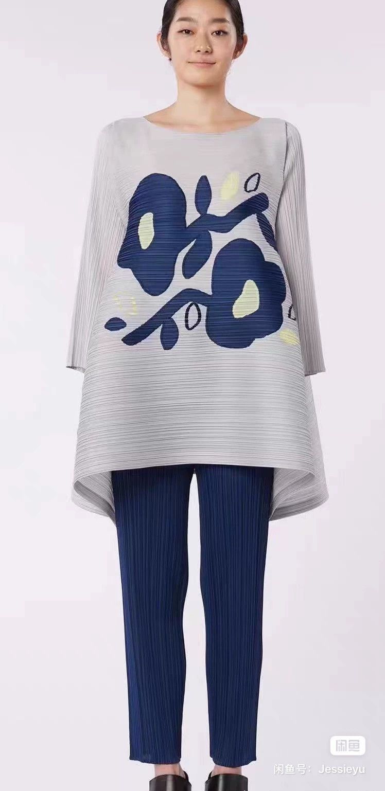 Issey Miyake Issey Miyake size:3 Grey double-flowered long-sleeved shir Size S / US 4 / IT 40 - 1 Thumbnail