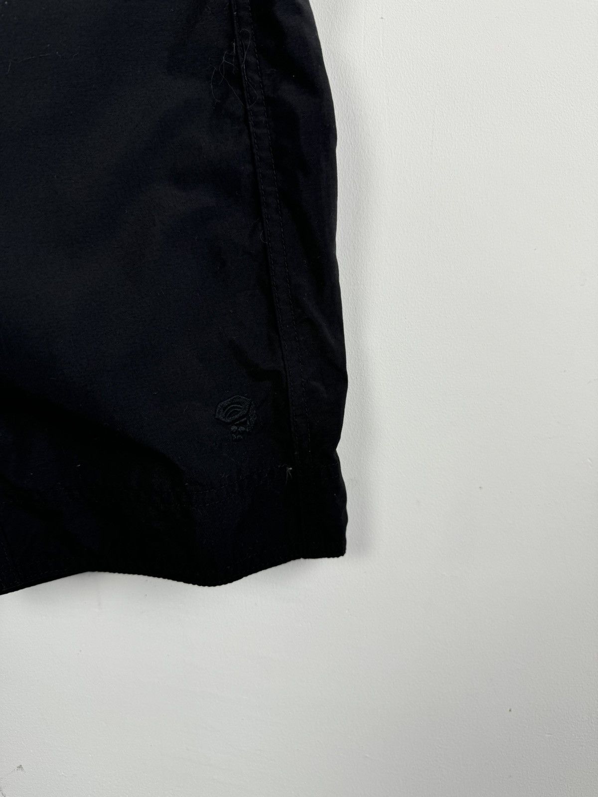 Mountain Hardwear Woman’s Mountain Hardwear Long Trecking Outdoor Shorts Size 27" / US 4 / IT 40 - 2 Thumbnail