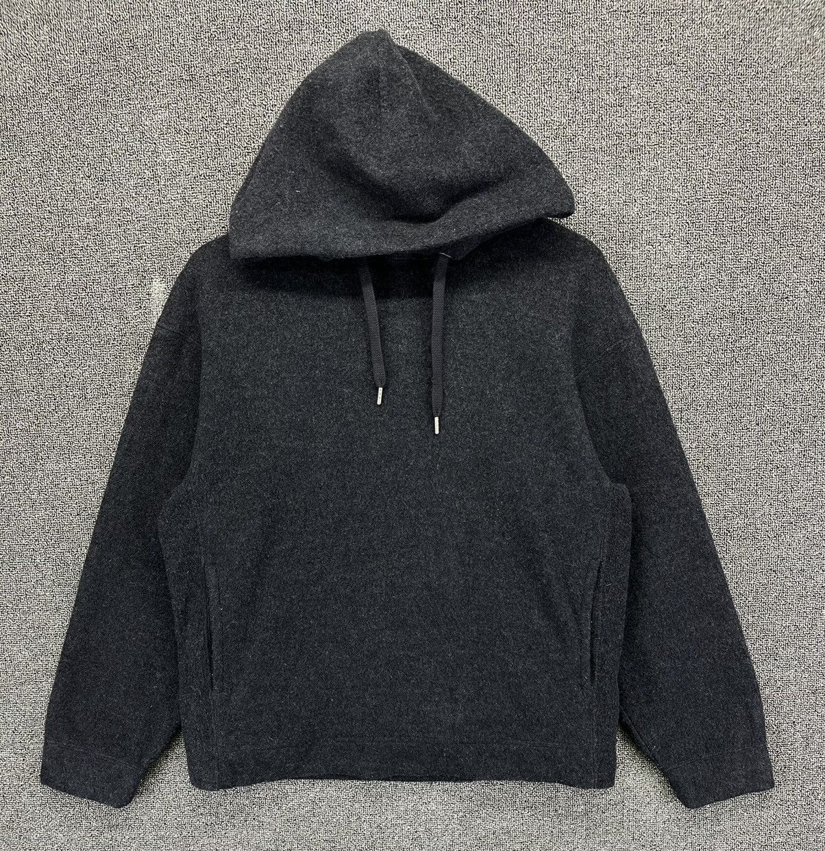 Lemaire × Uniqlo Lemaire x Uniqlo Rare Hoodie Black Sweatshirt Size S / US 4 / IT 40 - 1 Thumbnail
