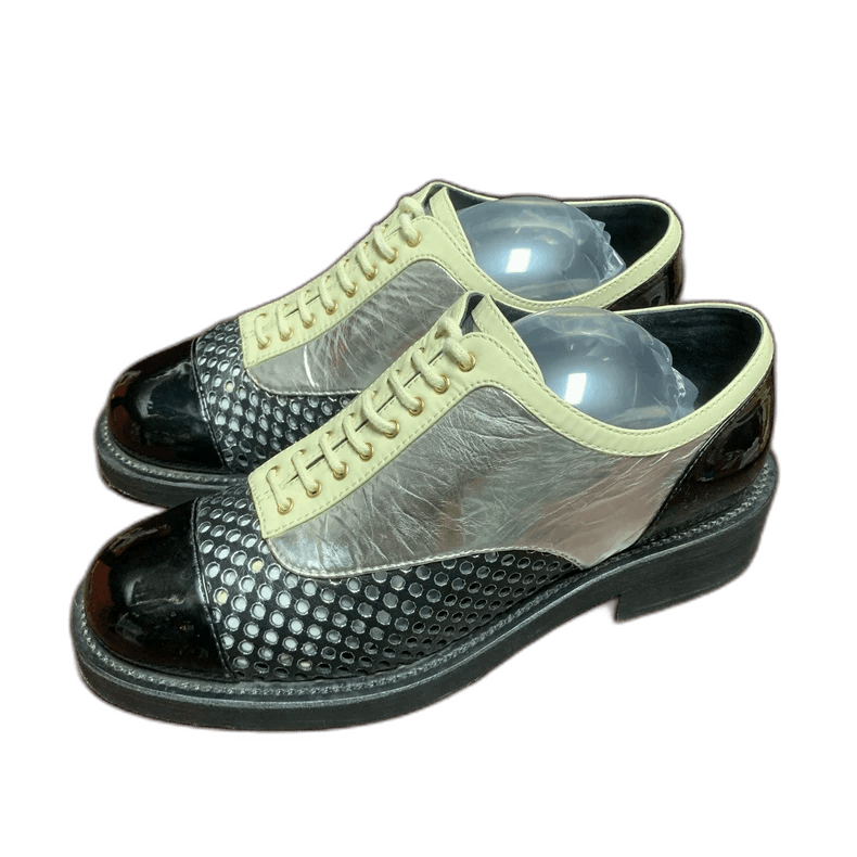 Chanel Chanel Classic Oxford Shoes Size 36 -2505 Size US 6 / IT 36 - 1 Thumbnail