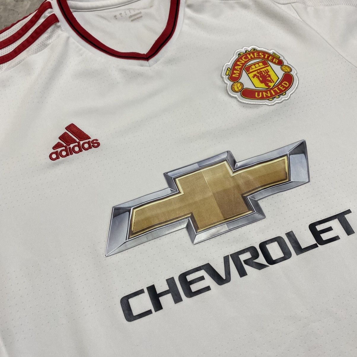 Adidas Vintage Manchester United Adidas Jersey Shirt Tee Size US L / EU 52-54 / 3 - 5 Thumbnail
