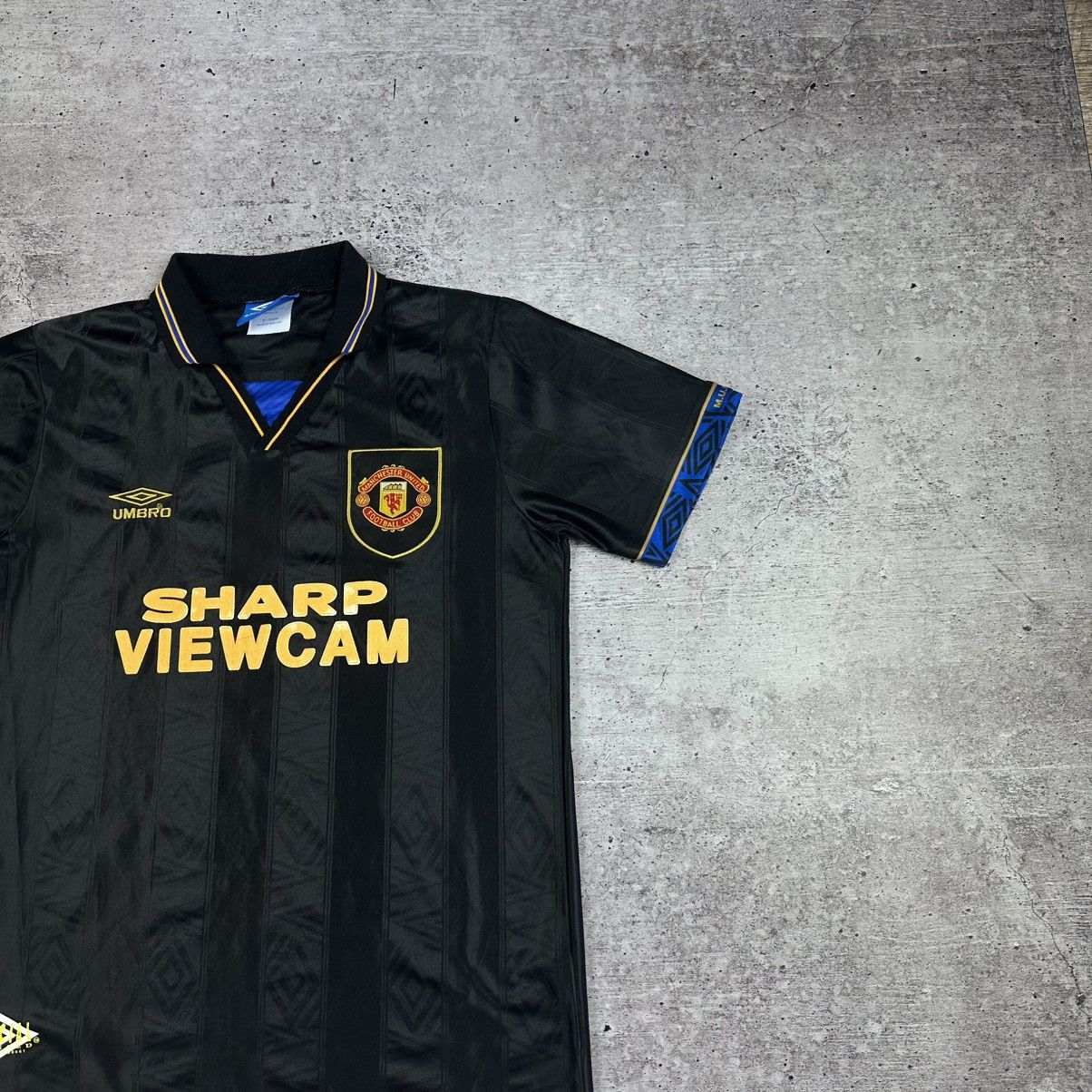Umbro 1993/94 Umbro Manchester United Eric Cantona Soccer Jersey Size US M / EU 48-50 / 2 - 3 Thumbnail