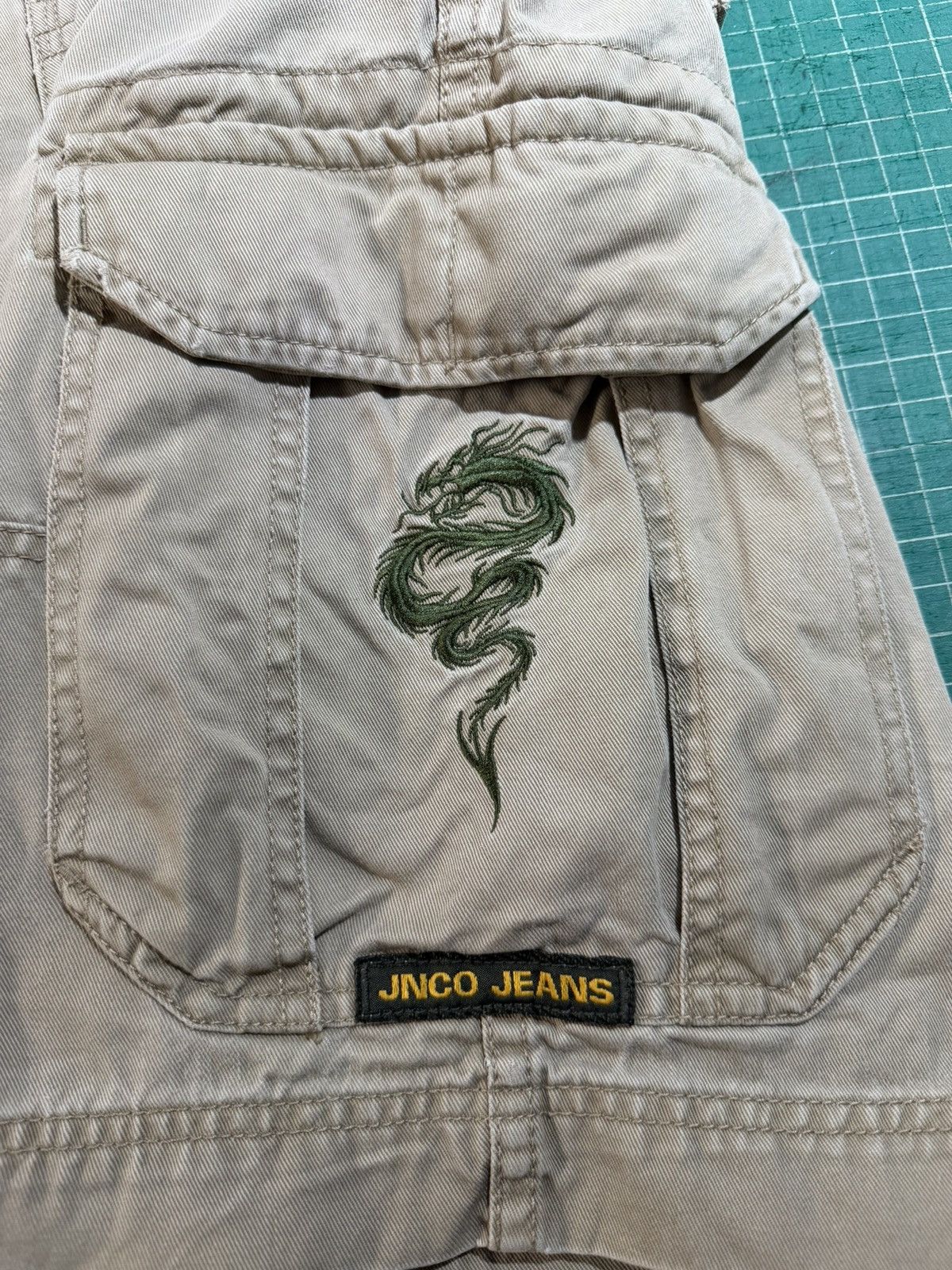 JNCO Vintage JNCO Dragon Baggy Cargo Shorts Y2K Size US 30 / EU 46 - 3 Thumbnail