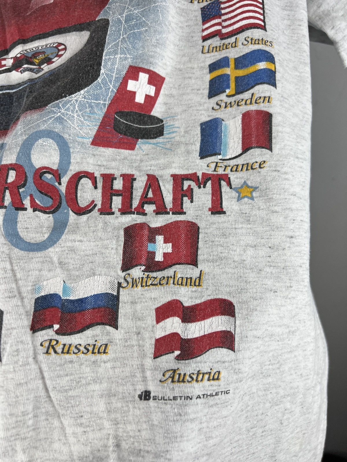 NHL VINTAGE 1998 EISHOCKEY WORLD CHAMPIONSHIP NHL ZURICH TSHIRT Size US XL / EU 56 / 4 - 8 Thumbnail
