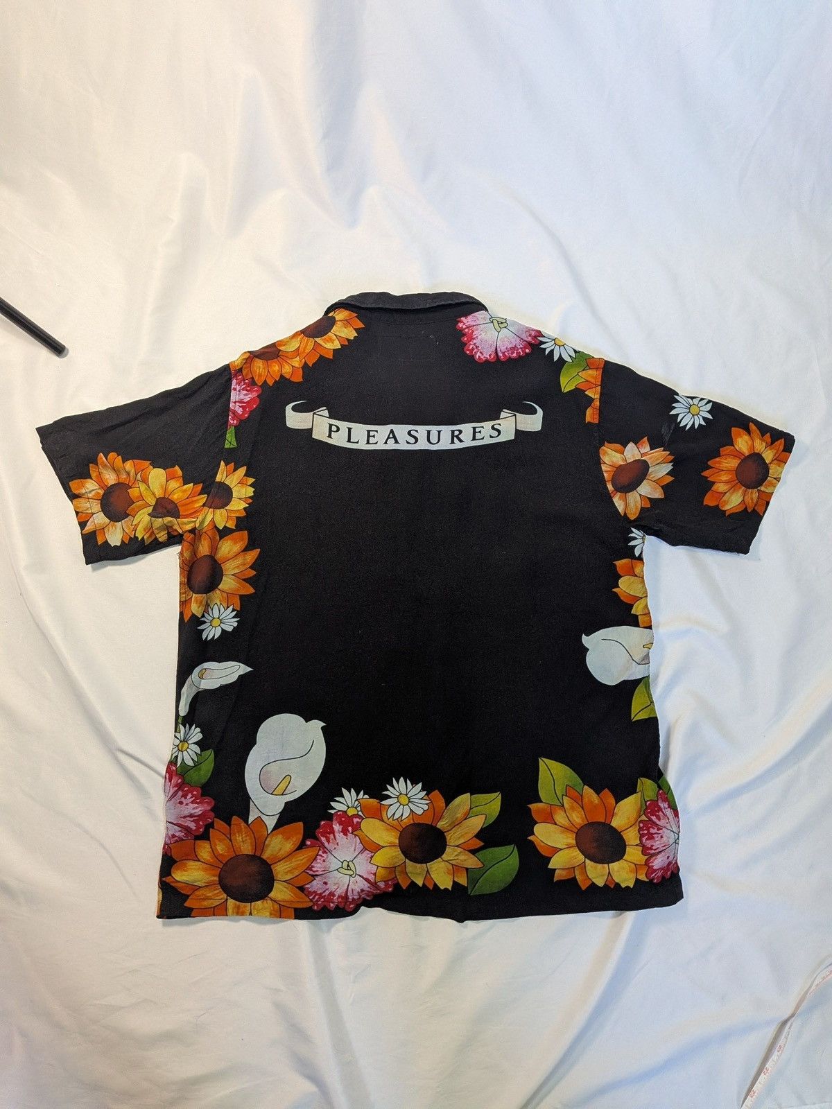 Pleasures RARE Pleasures "Romeo" Gangster Rayon Shirt Black Men’s M Size US M / EU 48-50 / 2 - 2 Thumbnail
