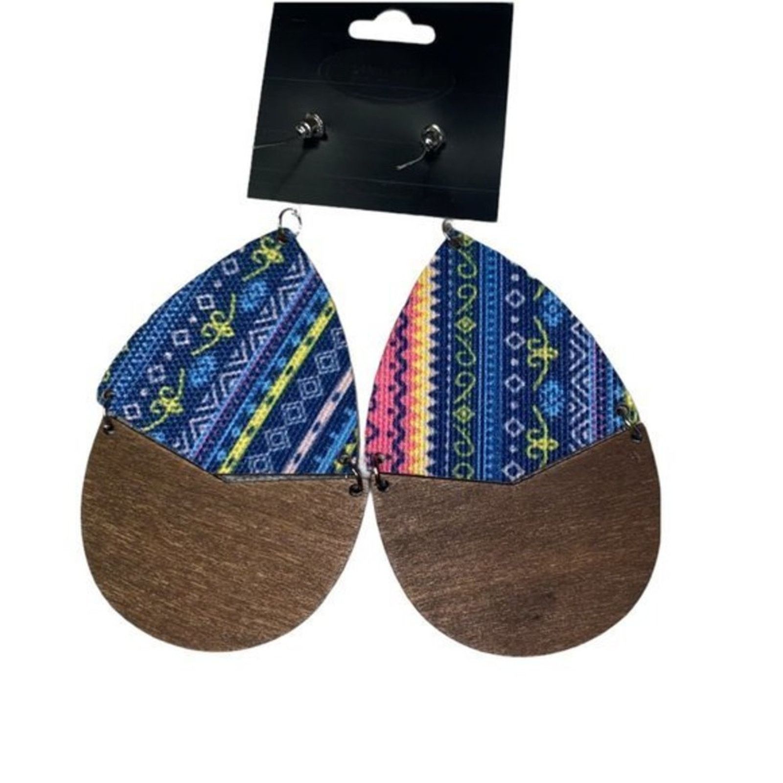 Other NWT Wooden Fabric Covered Boho Aztec Dangle Earrings Blue Size ONE SIZE - 5 Thumbnail