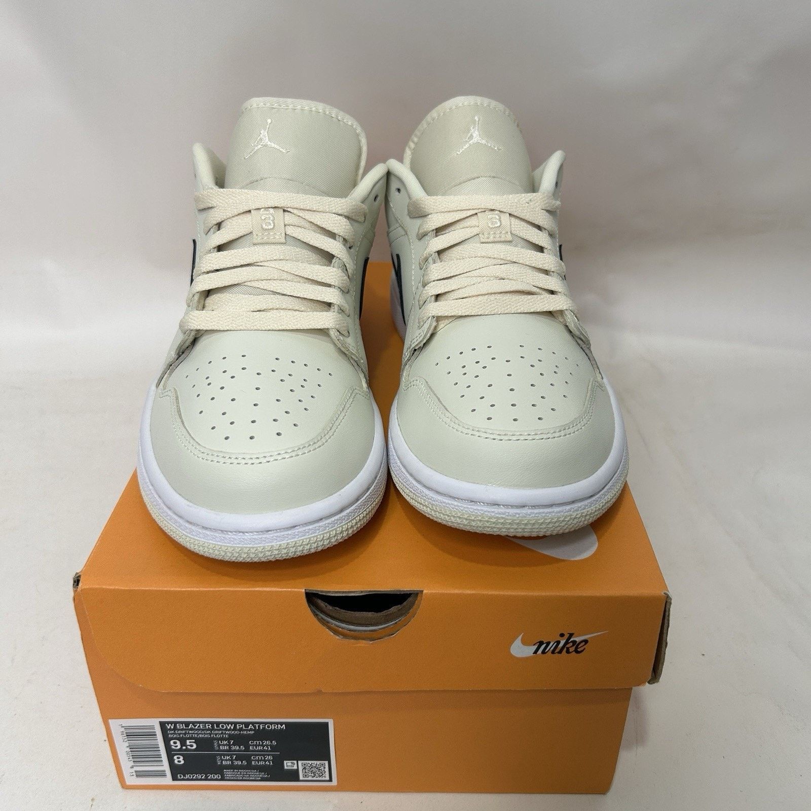 Jordan Brand Nike Air Jordan 1 Retro Low WMNS “Coconut Milk” Size US 9.5 / IT 39.5 - 2 Thumbnail