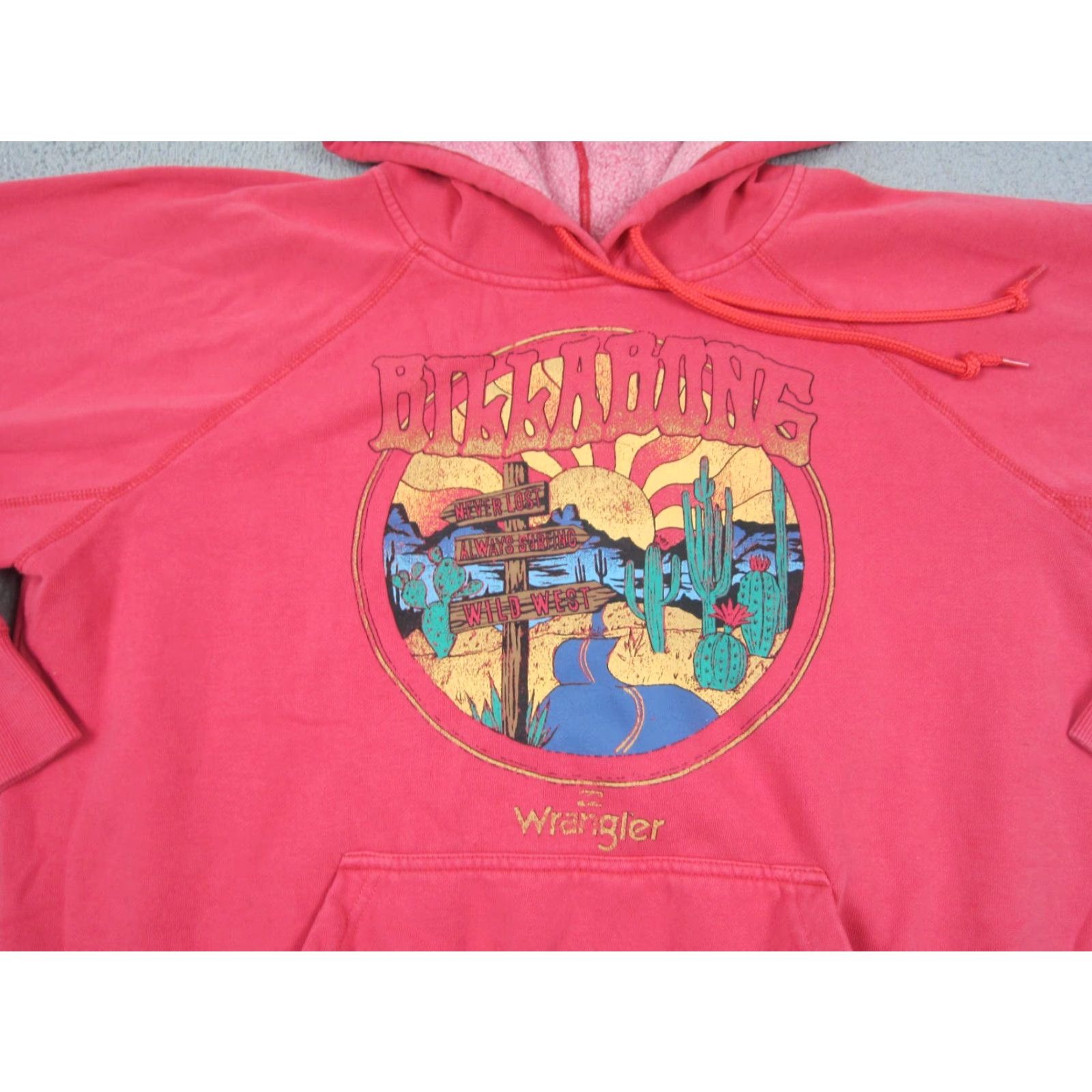 Billabong Billabong x Wrangler Hoodie Mens M Pink 90s Pullover Sweatshirt Hooded Graphic Print Pockets Regular Fit Shirt/Hoody Size US M / EU 48-50 / 2 - 3 Thumbnail