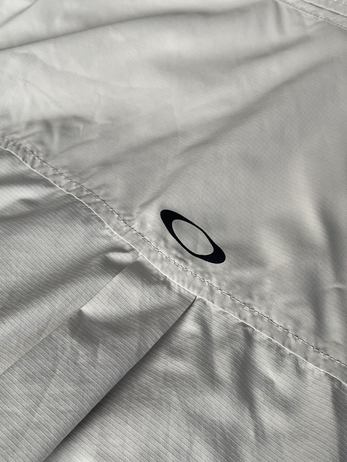 Oakley × Vintage Oakley Vintage Very Light Weight Summer Shirt With Logo Size US L / EU 52-54 / 3 - 20 Thumbnail