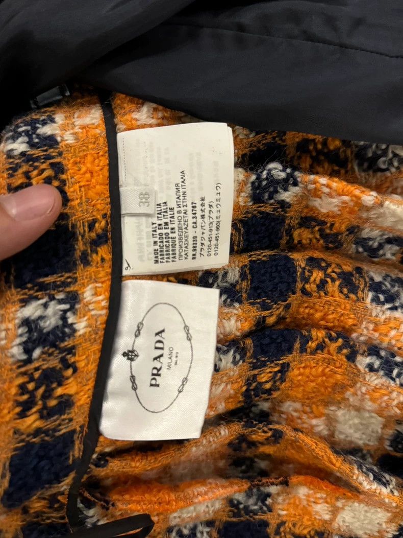 Prada Prada Plaid wool skirt 2501-Nextarrow Size 37" - 4 Thumbnail