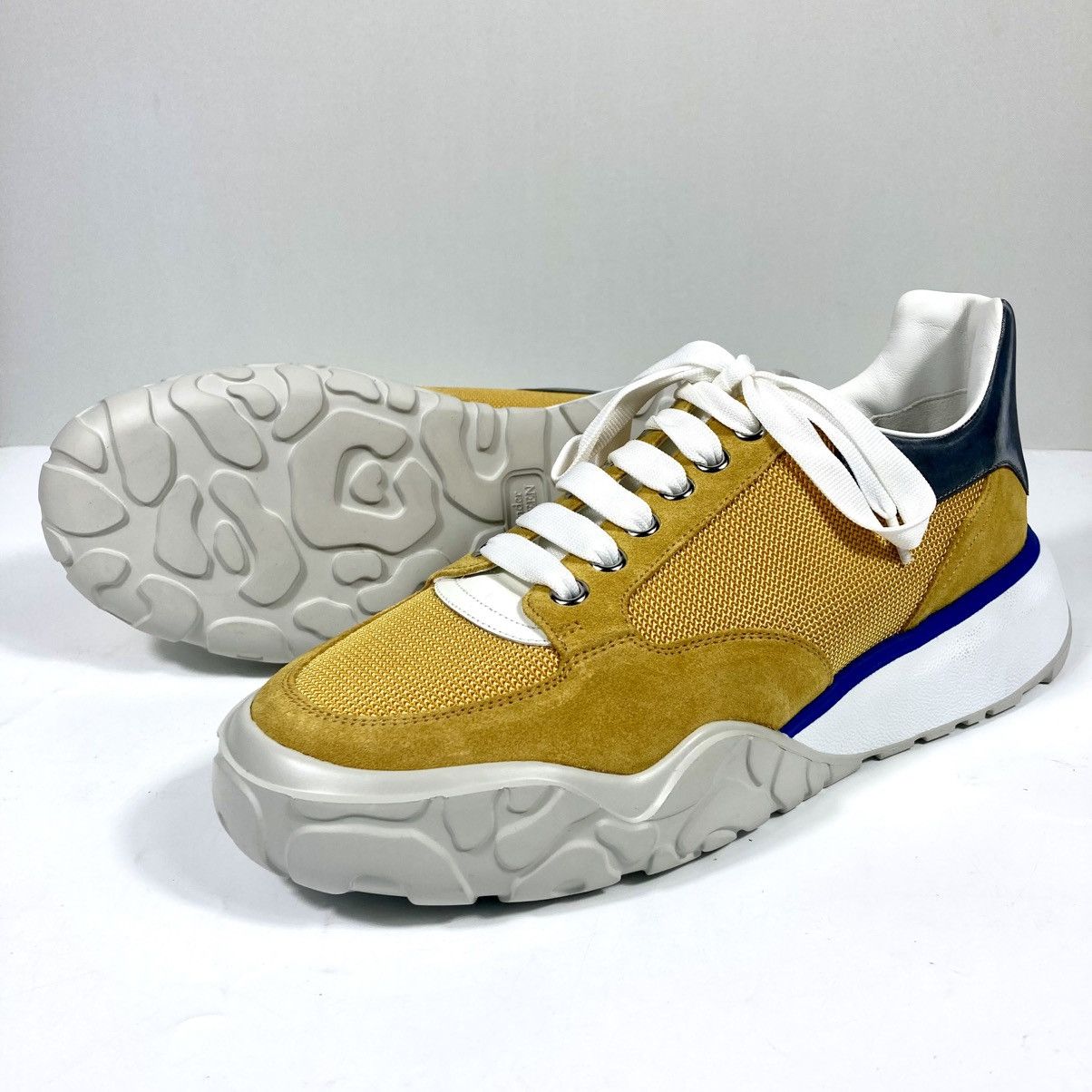 Alexander McQueen Alexander McQueen Mens Court Trainer Sneakers Yellow 43 EU Size US 10 / EU 43 - 11 Thumbnail