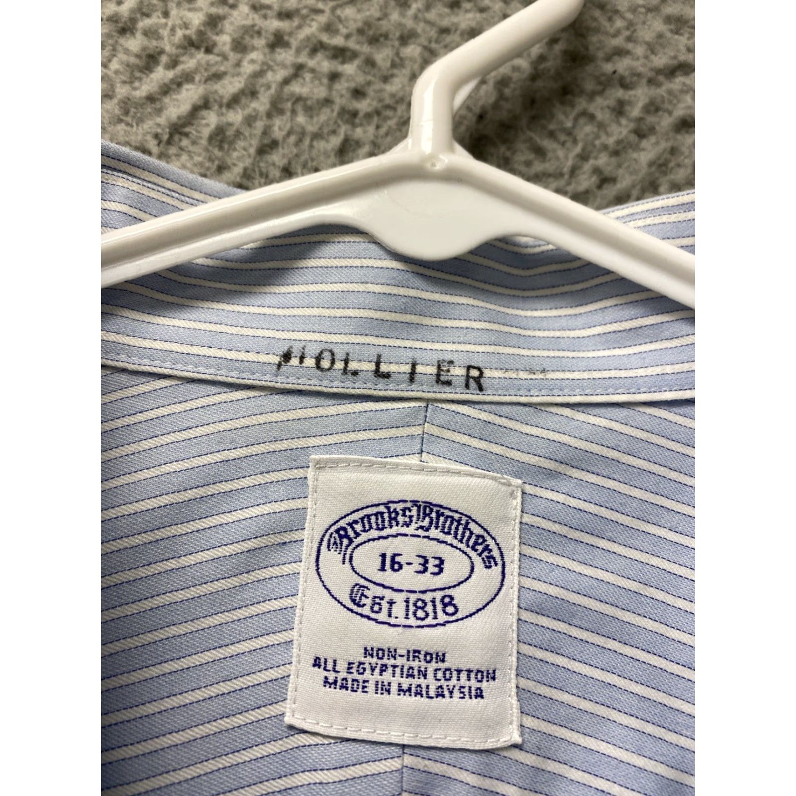 Brooks Brothers Brooks Brothers Men's Dress Shirt Blue 16 33 Non Iron 100% Cotton Long Sleeve Solid Pattern Classic Fit Regular Size 16 Brand Size 42R - 4 Thumbnail