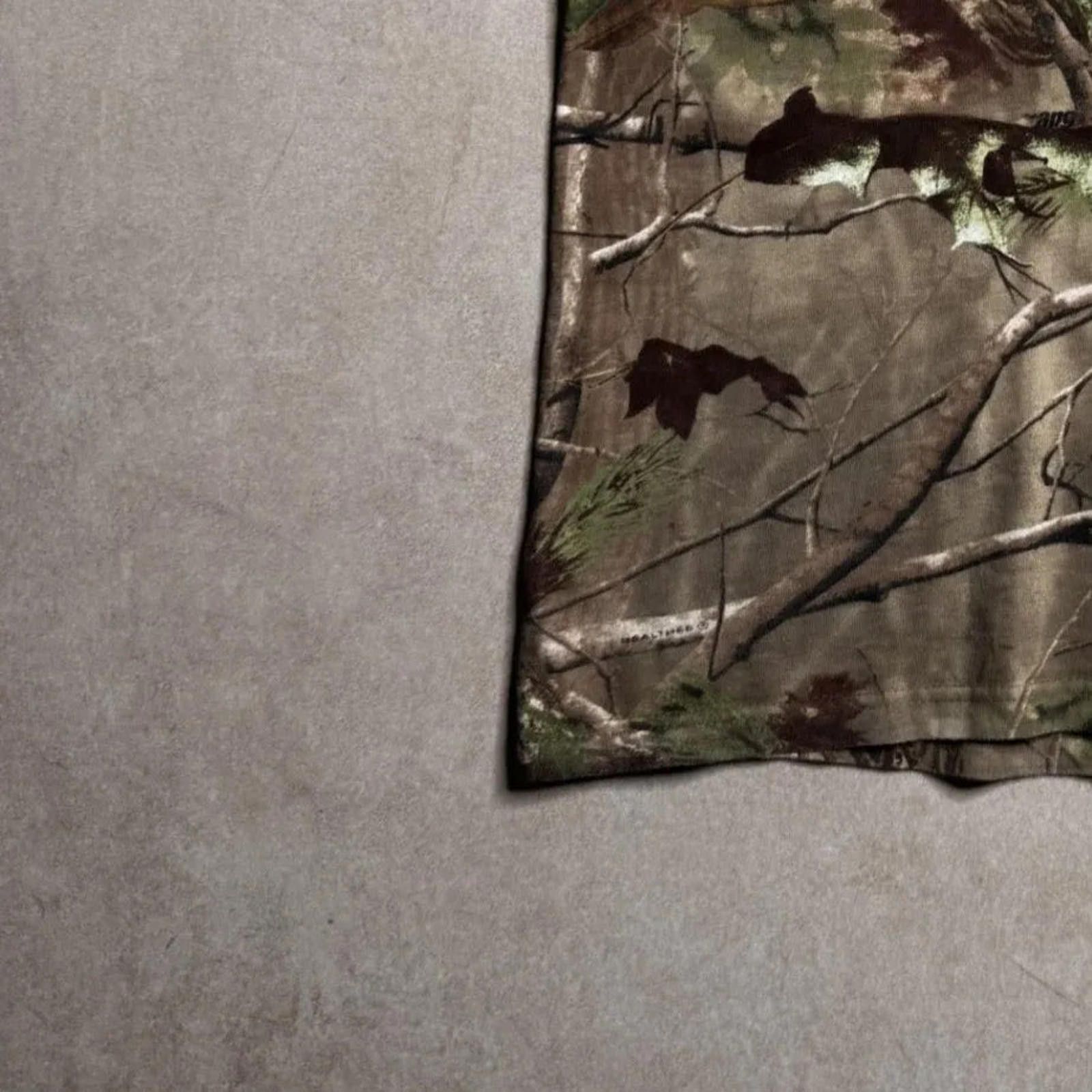 Designer Vintage CODE V Realtree Hunterdon Deadeye T-shirt - 3XS Size US XS / EU 42 / 0 - 7 Thumbnail