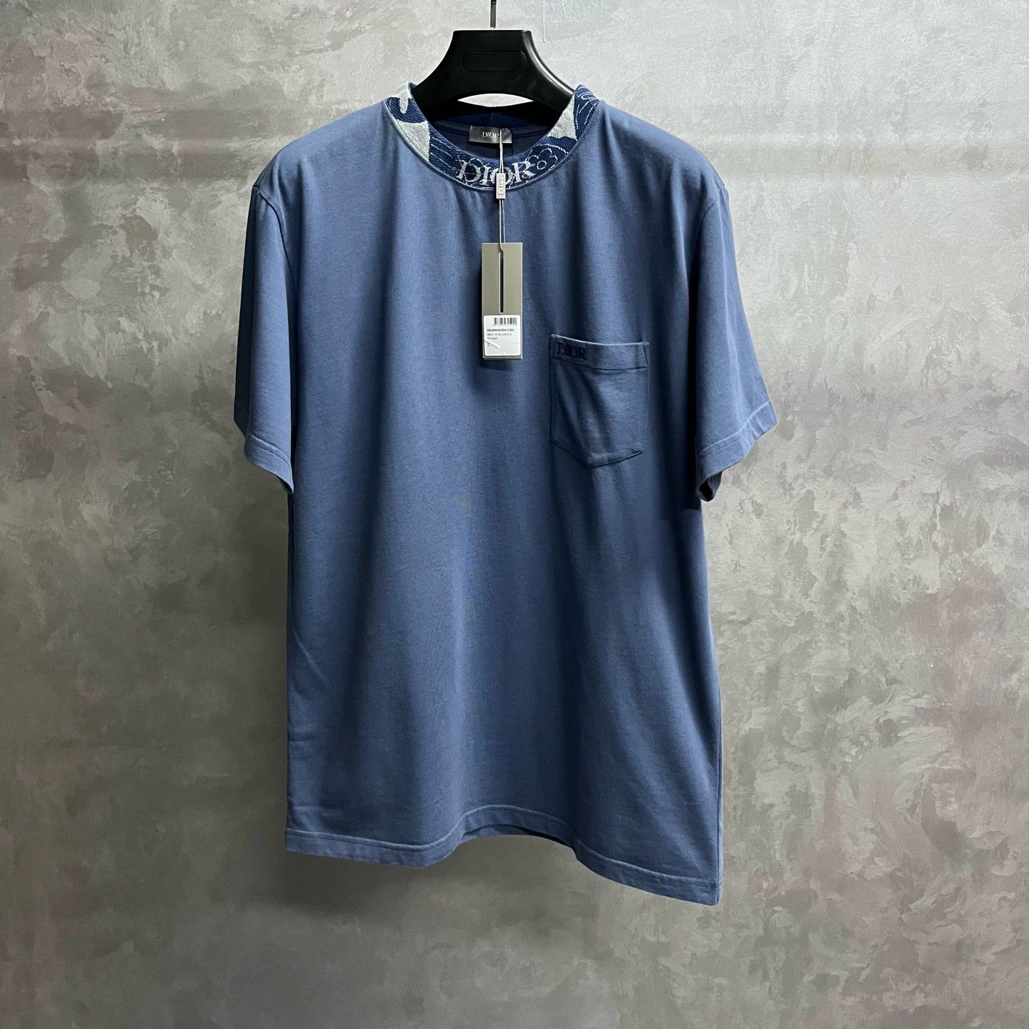Dior Dior Embroidered Neck Pocket T-Shirt Blue Size US L / EU 52-54 / 3 - 1 Thumbnail