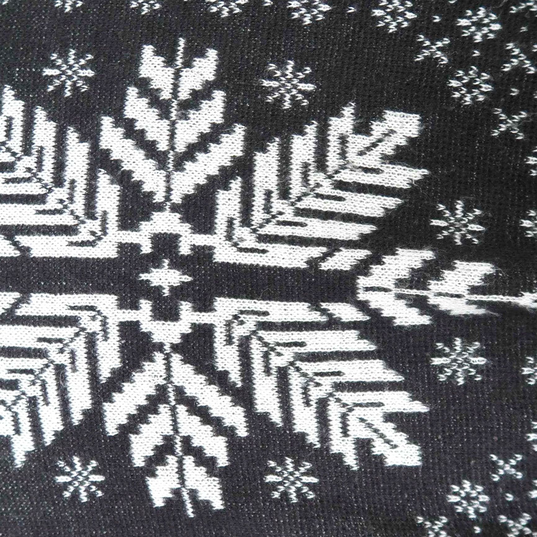 Vintage VINTAGE 1980s Genesis knit sweater M Black White snowflake Acrylic Casual Christmas Mens Size M / US 6-8 / IT 42-44 - 2 Thumbnail