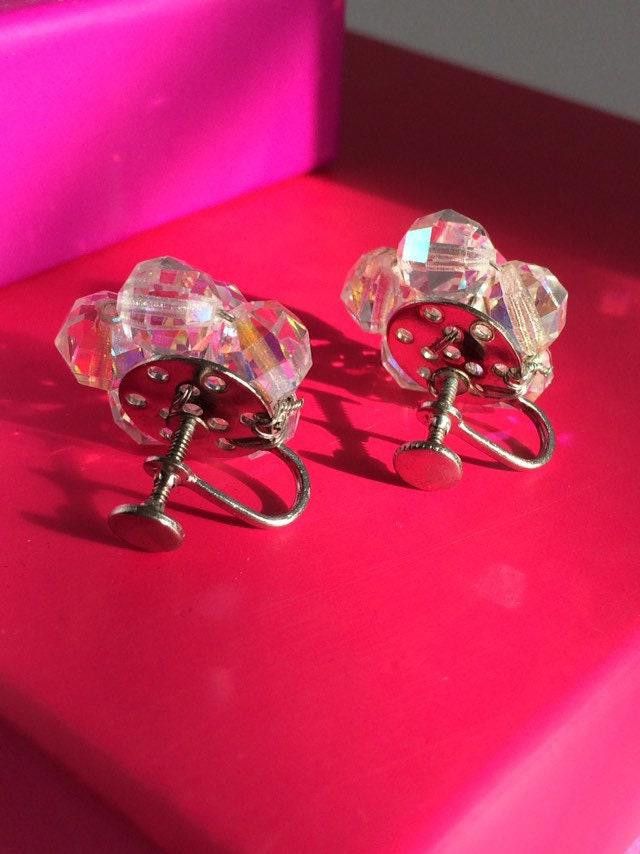 Designer Vintage Aurora Borealis Crystal Cluster Earrings- Unsigned Size ONE SIZE - 9 Thumbnail