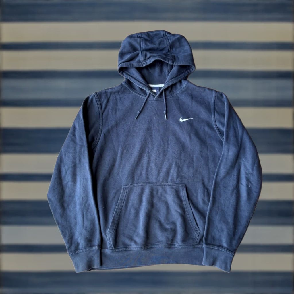 Nike Nike Swoosh Embroidered Hoodie Sweatshirt Large Black Mens Pullover Sportswear Hooded All Seasons Pockets Basketball Gym & Training Size US L / EU 52-54 / 3 - 1 Thumbnail