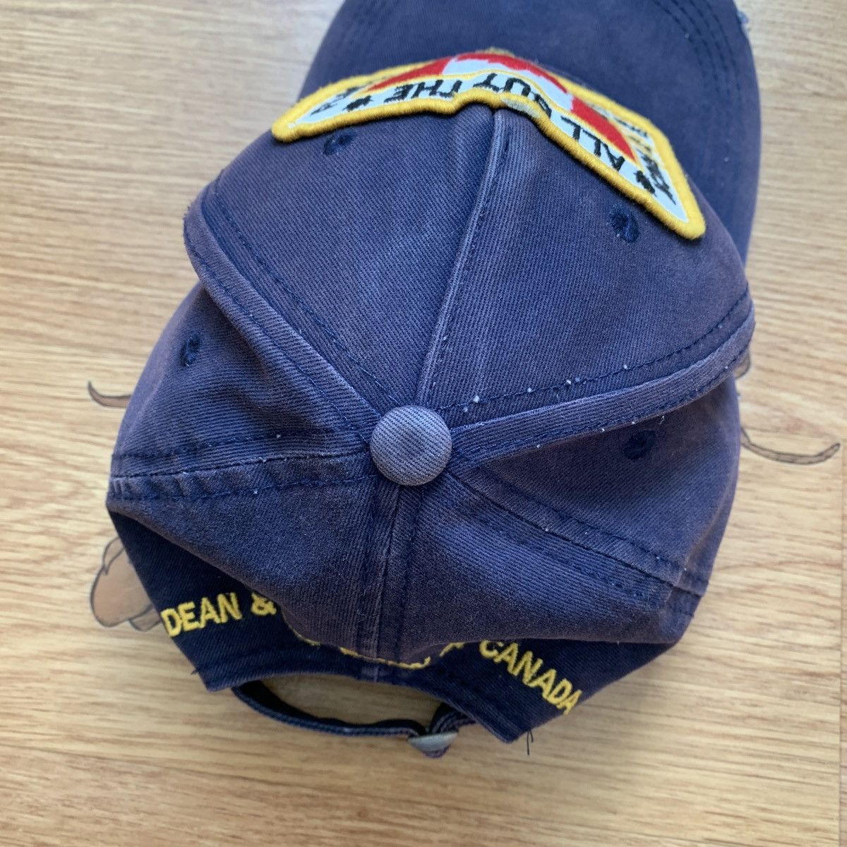 Dsquared2 Dsquared2 Distressed Cap Canadian Flag Icon Baseball Hat Size ONE SIZE - 6 Thumbnail