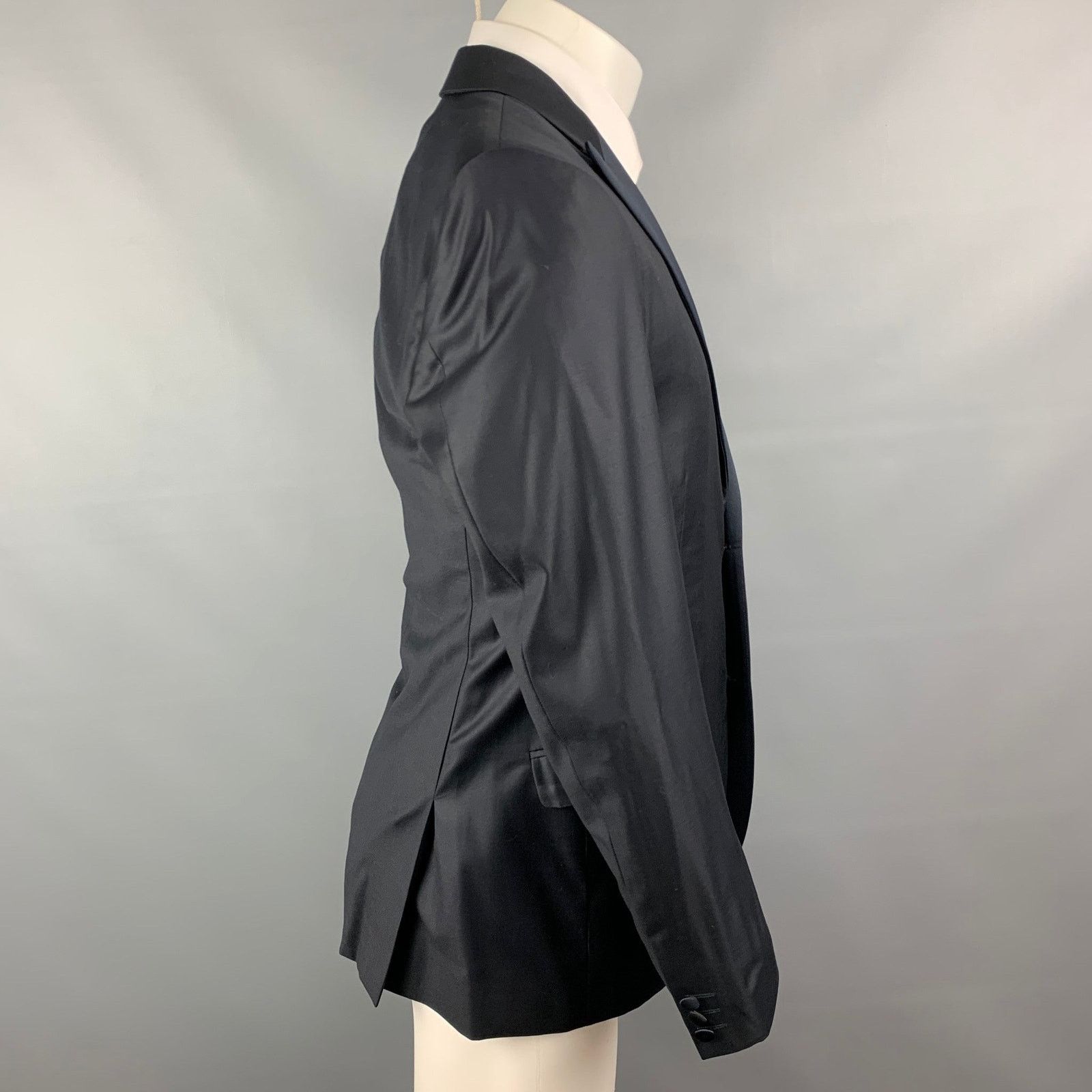Calvin Klein CALVIN KLEIN COLLECTION Size 40 Navy Wool Tuxedo Sport Coat Size 40R - 3 Thumbnail