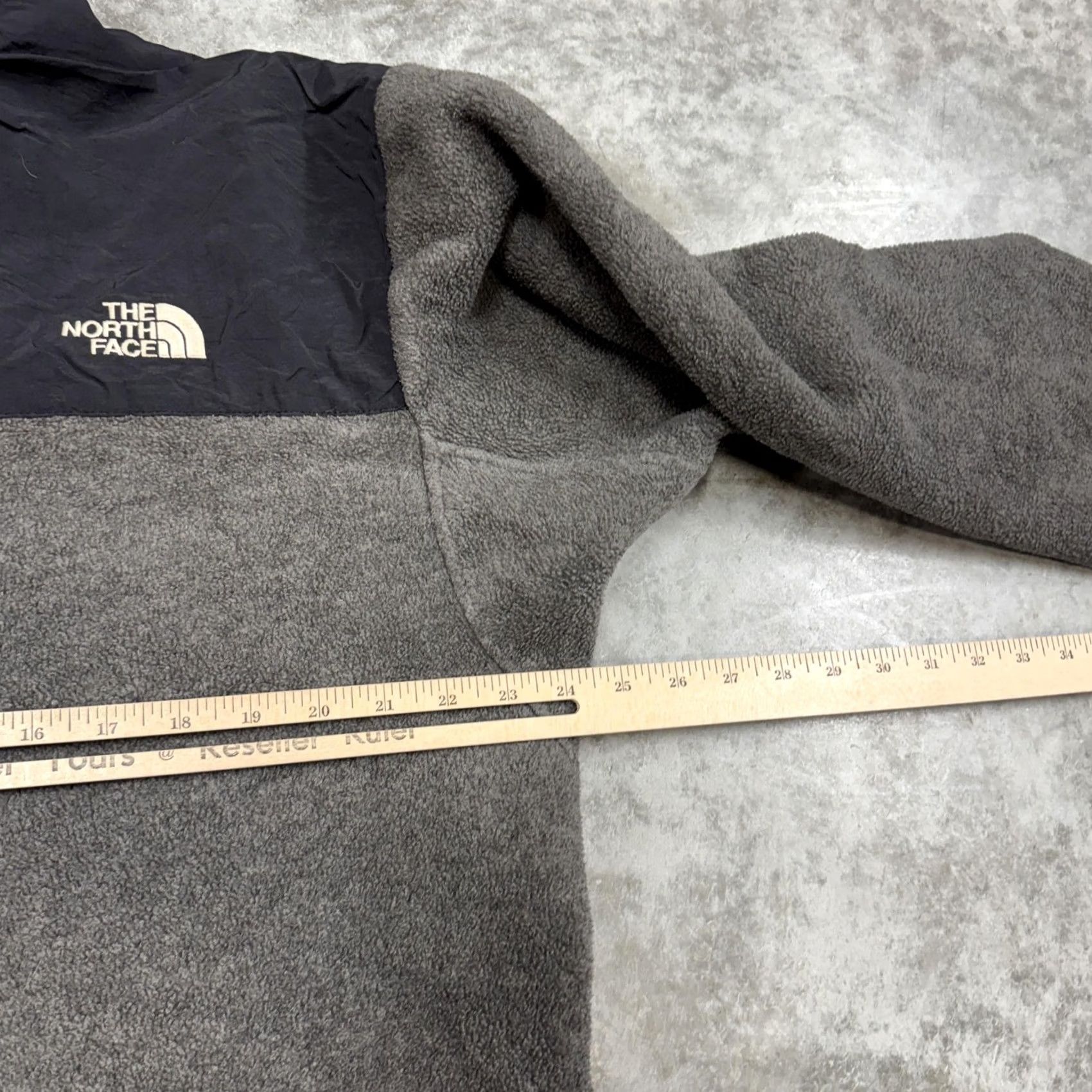 The North Face The North Face Jacket Mens L Gray Black Fleece Full Zip Outdoor Windbreaker Outdoor Size US L / EU 52-54 / 3 - 5 Thumbnail