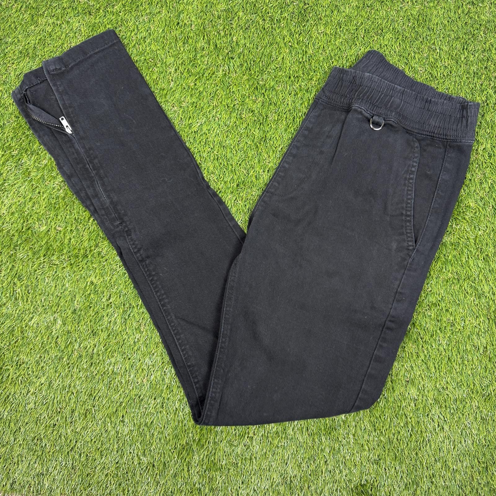 Unknown London Black Slim Fit Jogger Pants with Zipper Ankles Size US 30 / EU 46 - 1 Thumbnail