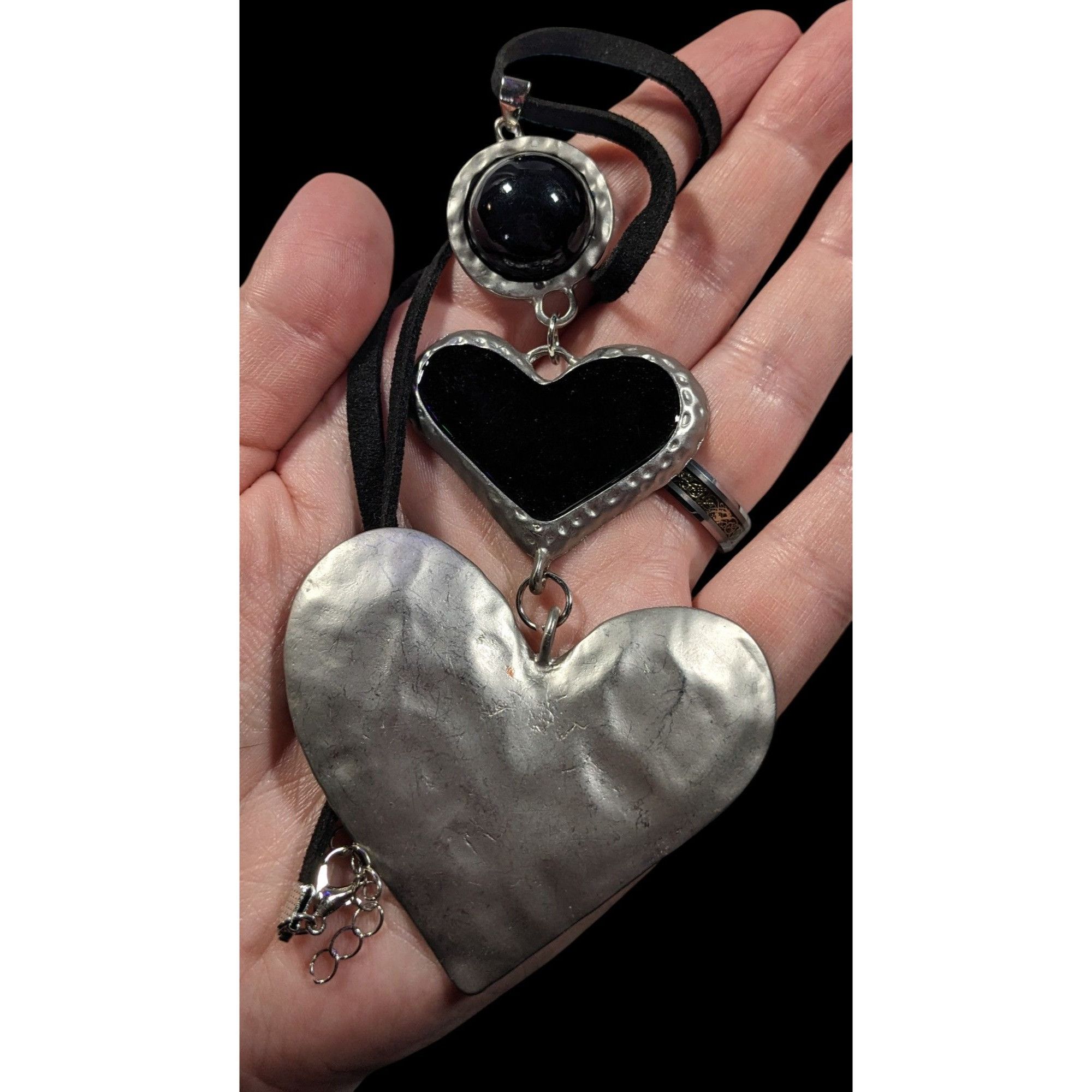 Other Gothic Heart Silver Tone And Black Graduated Pendant Necklac Size ONE SIZE - 3 Thumbnail